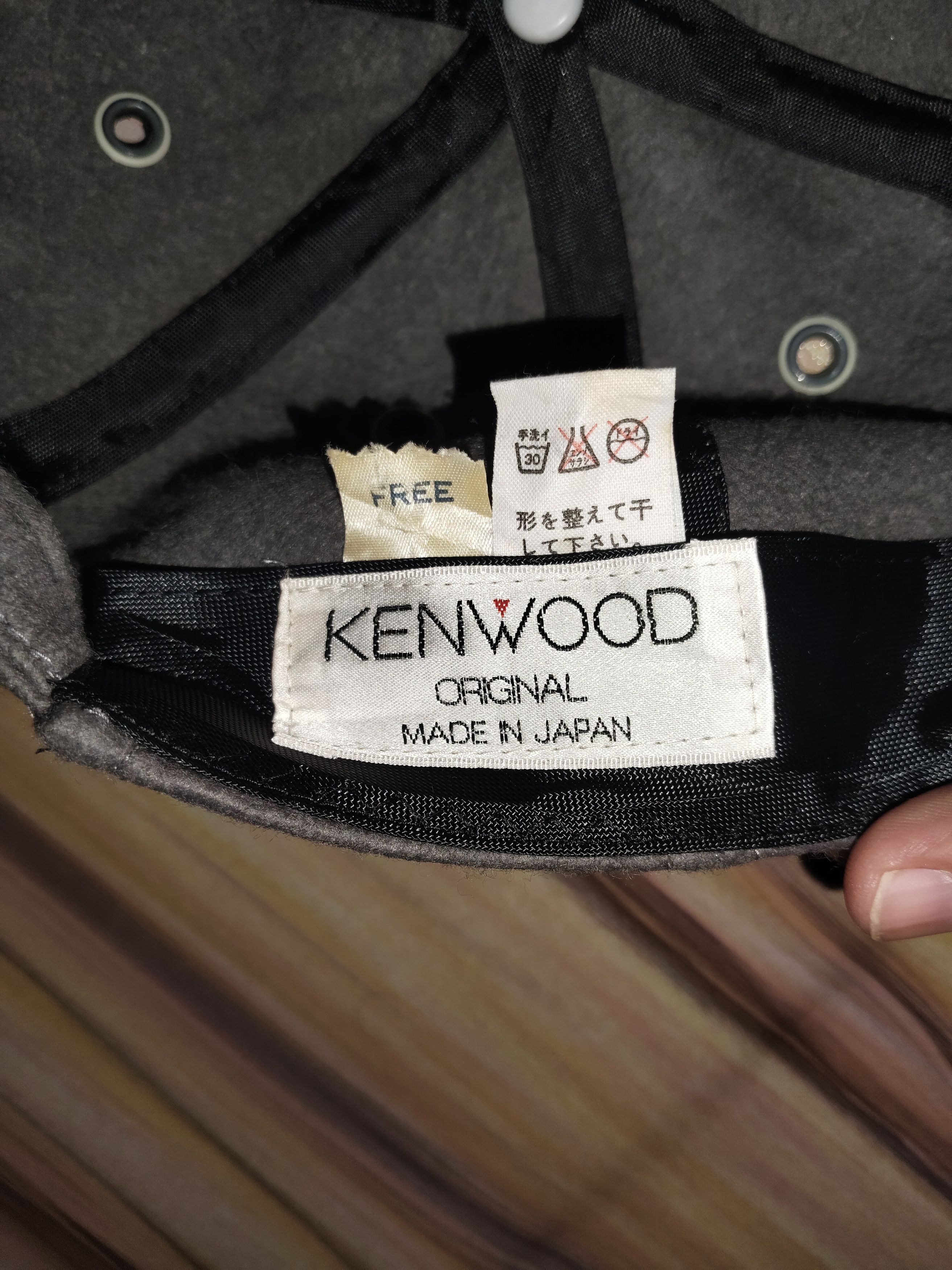 Vintage Vintage 7 Panel KENWOOD F1 Racing Team Size ONE SIZE - 8 Thumbnail