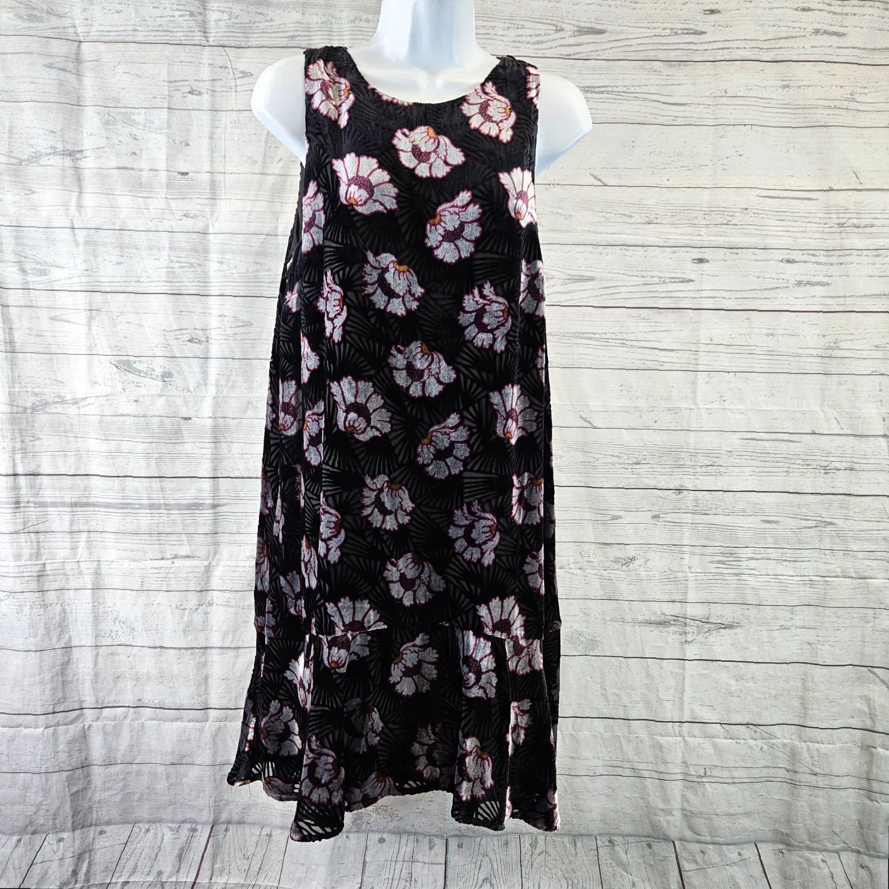 VINTAGE Ann Taylor LOFT Womens Dress Sz Medium Black Pink Floral Velvet  Sleeveless Rayon