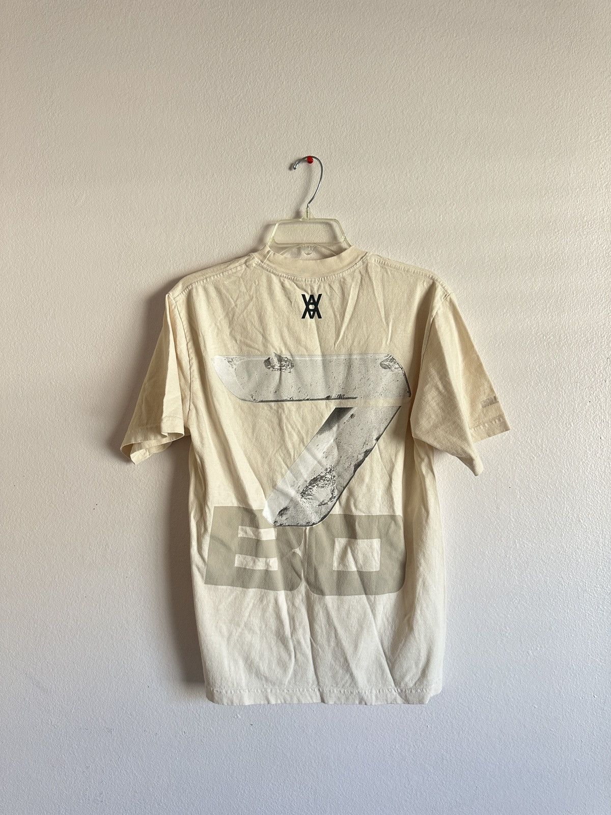 Daniel Arsham Daniel Arsham x Call of Duty Tee, size Small, NEVER WORN Size US S / EU 44-46 / 1 - 5 Thumbnail