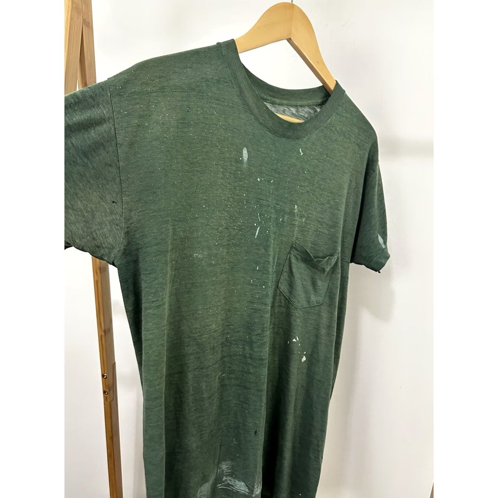 Vintage VTG 70s Sun Faded Paper Thin Burnout Selvedge Pocket WIP Work Paint T-Shirt L Green Mens Short Sleeve Regular Crewneck Size US L / EU 52-54 / 3 - 4 Thumbnail