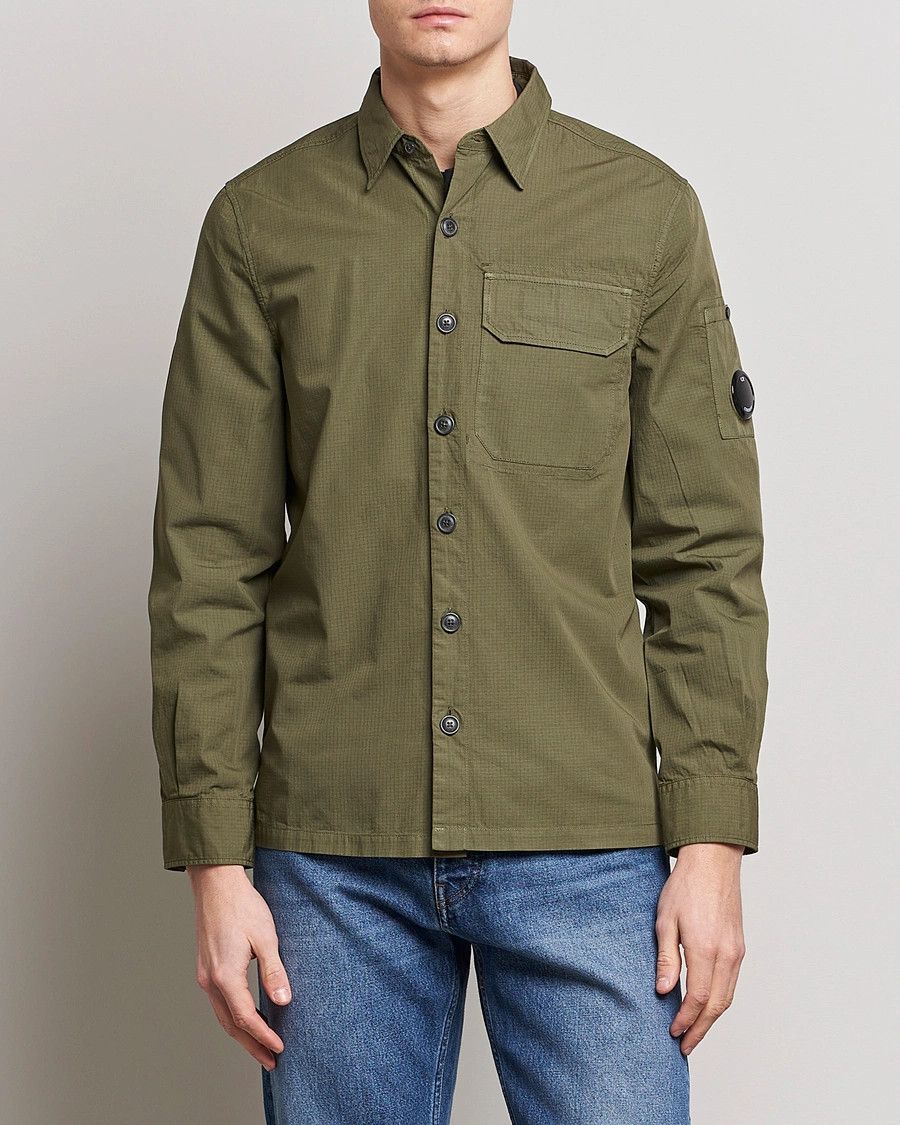 C.P. Company o1y1224 Solid Color Shirt in Military Green Size US XS / EU 42 / 0 - 3 Thumbnail