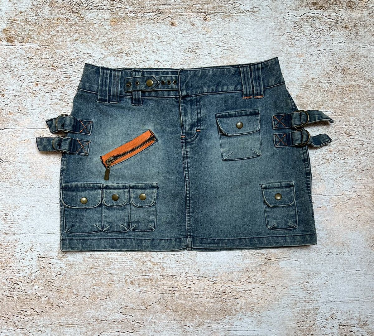 Vintage Vintage Japanese multi pocket cargo denim mini skirt Size 28" / US 6 / IT 42 - 1 Thumbnail