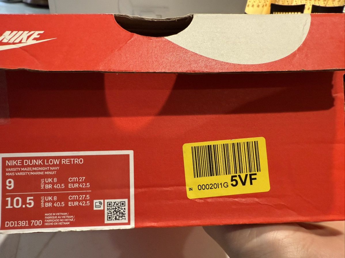 Nike Dunk Low Michigan Size US 9 / EU 42 - 9 Thumbnail