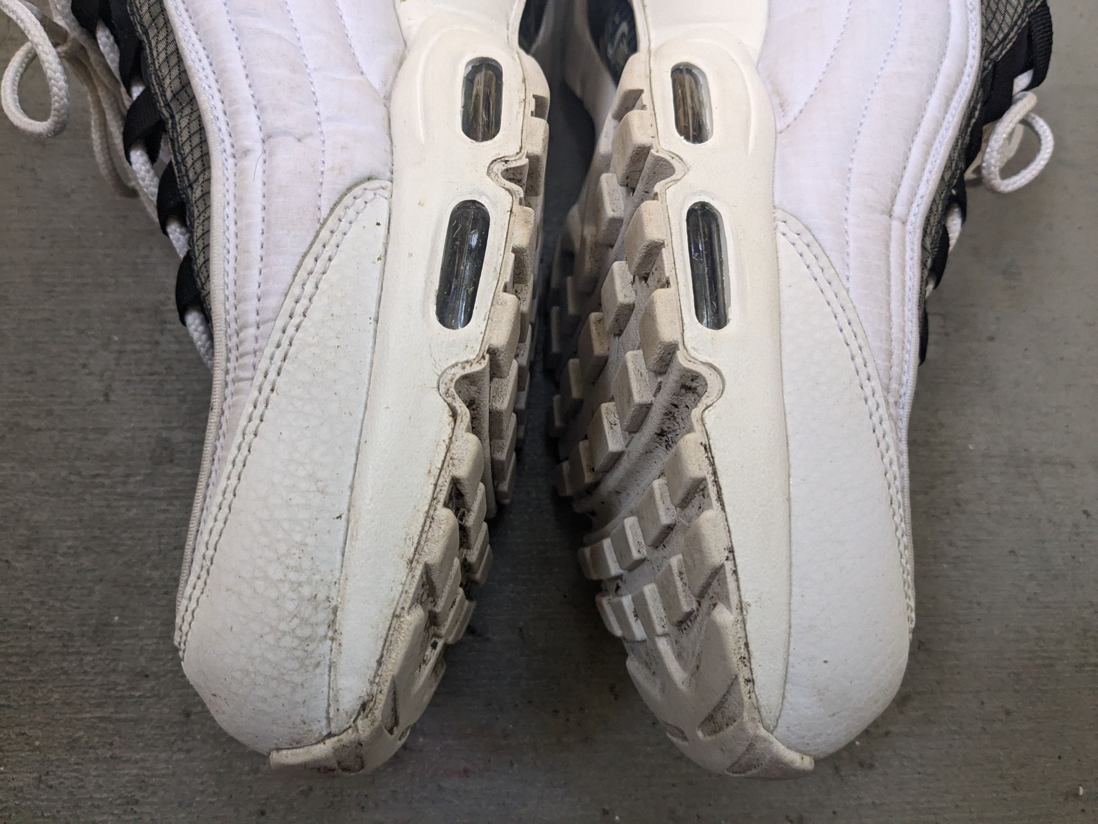 Nike NIKE Air Max 95 White Black 11.5 Nike ID DA7559-991 Size US 11.5 / EU 44-45 - 13 Thumbnail