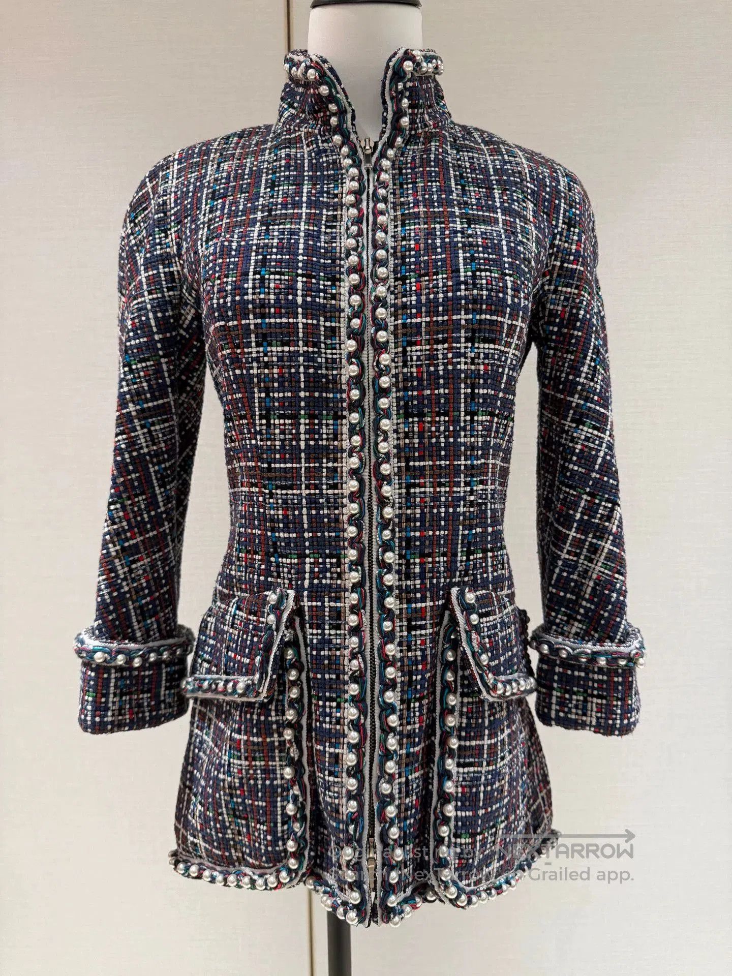 Chanel Chanel Long Tweed Pearl Coat. Size US XS / EU 42 / 0 - 1 Thumbnail