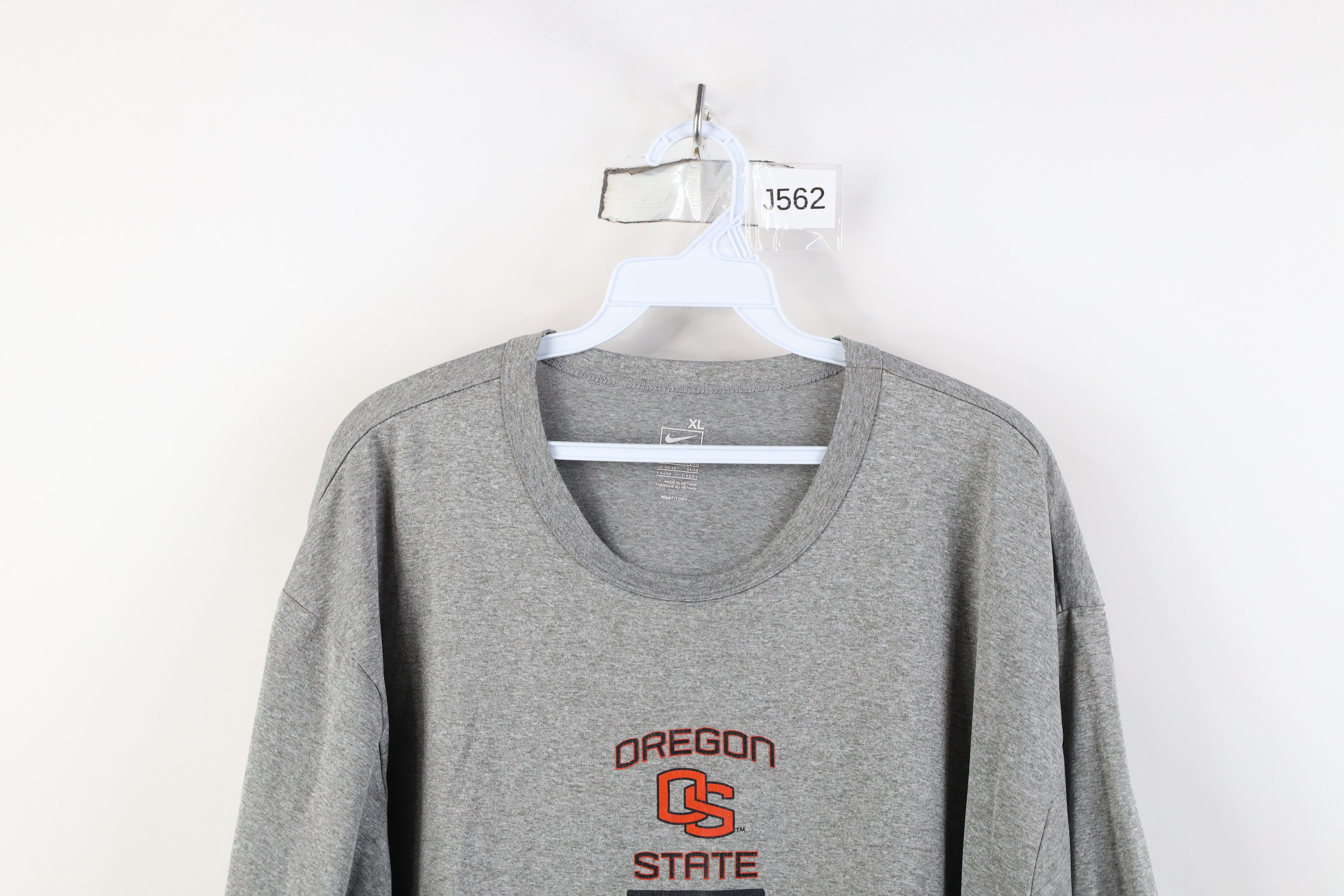 Nike Nike Issued Oregon State University Basketball T-Shirt Gray Size US XL / EU 56 / 4 - 2 Thumbnail