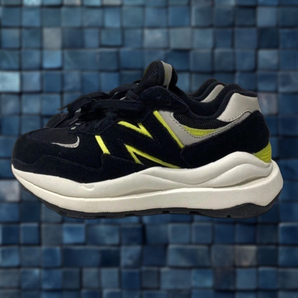 New Balance New Balance Women’s Sneakers HereAfter Black Oyster Pink InBox 5740HL1 Size 5 Size US 5 / IT 35 - 1 Thumbnail