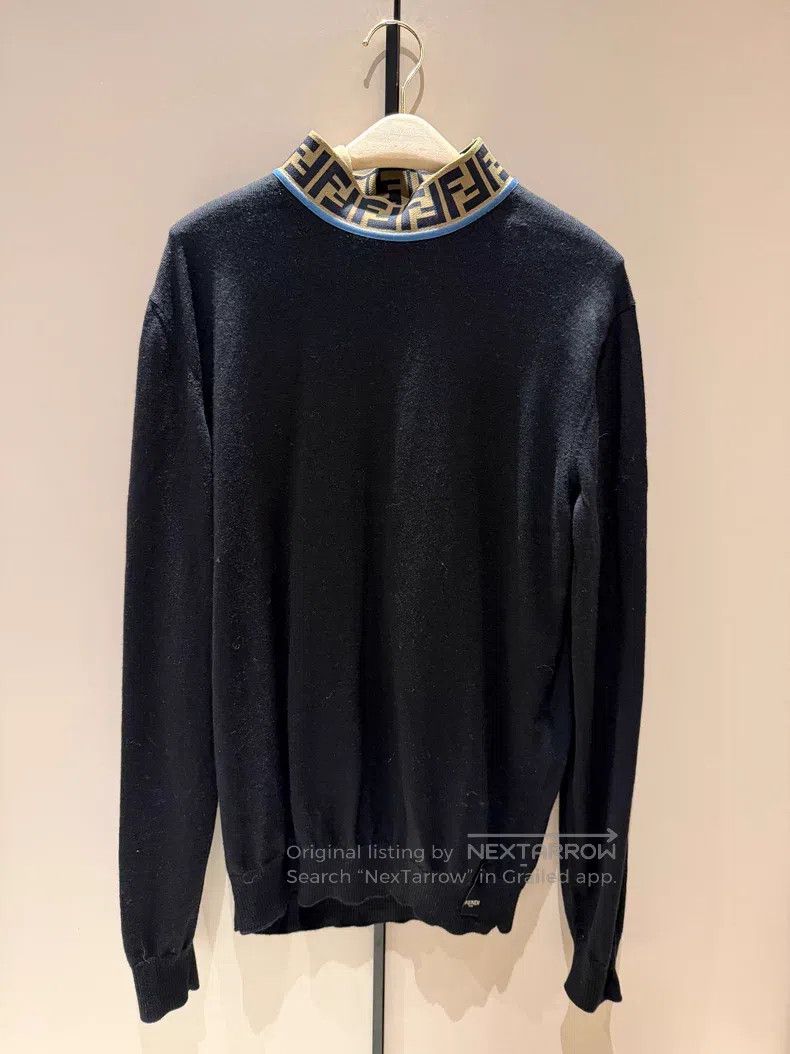 Fendi Fendi Black wool knit sweater with vintage flower collar Size US M / EU 48-50 / 2 - 1 Thumbnail