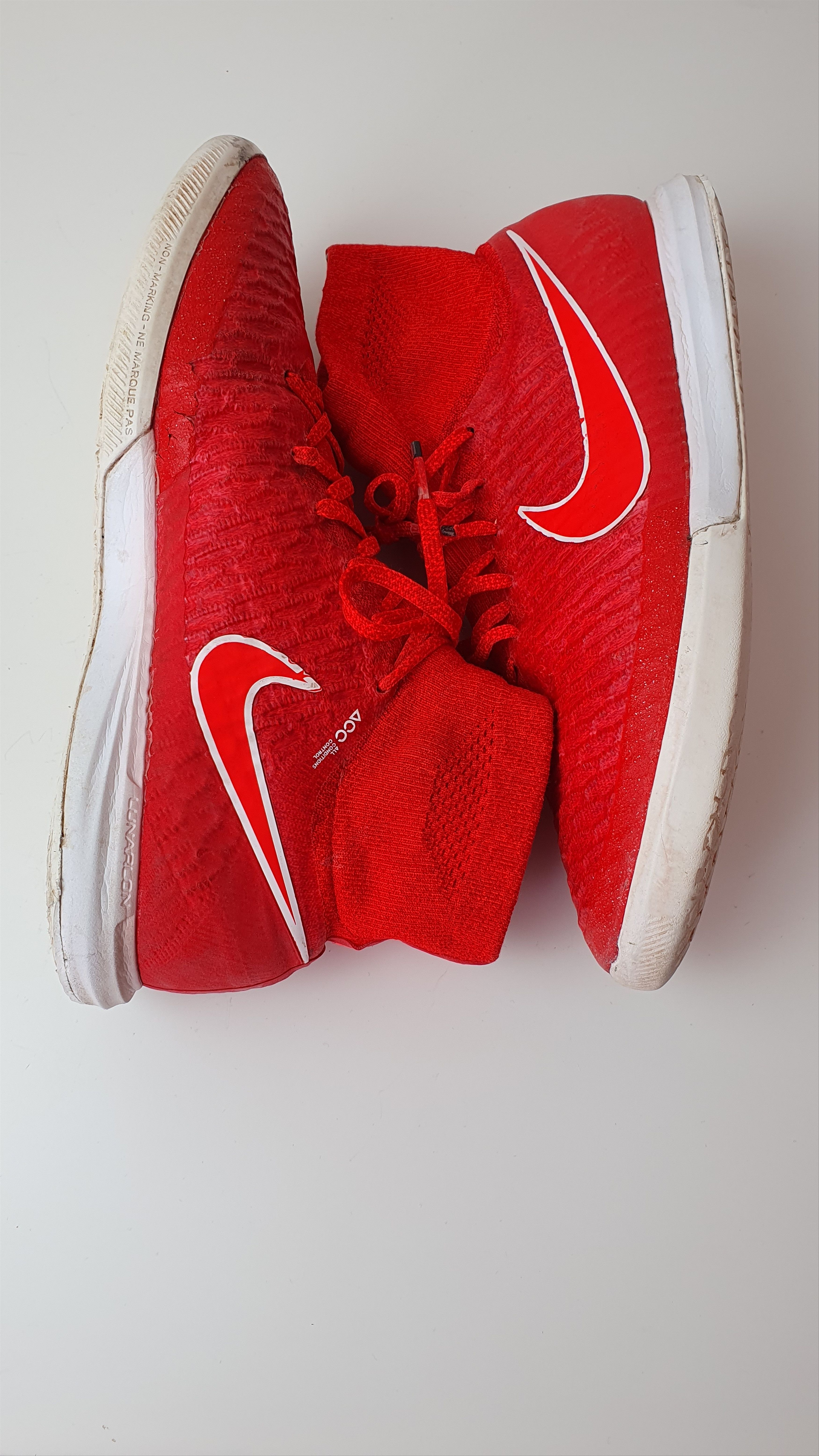 Nike Rare Vintage Football Caps Soccer Magistax Proximo718358 661 Size US 8 / EU 41 - 16 Thumbnail