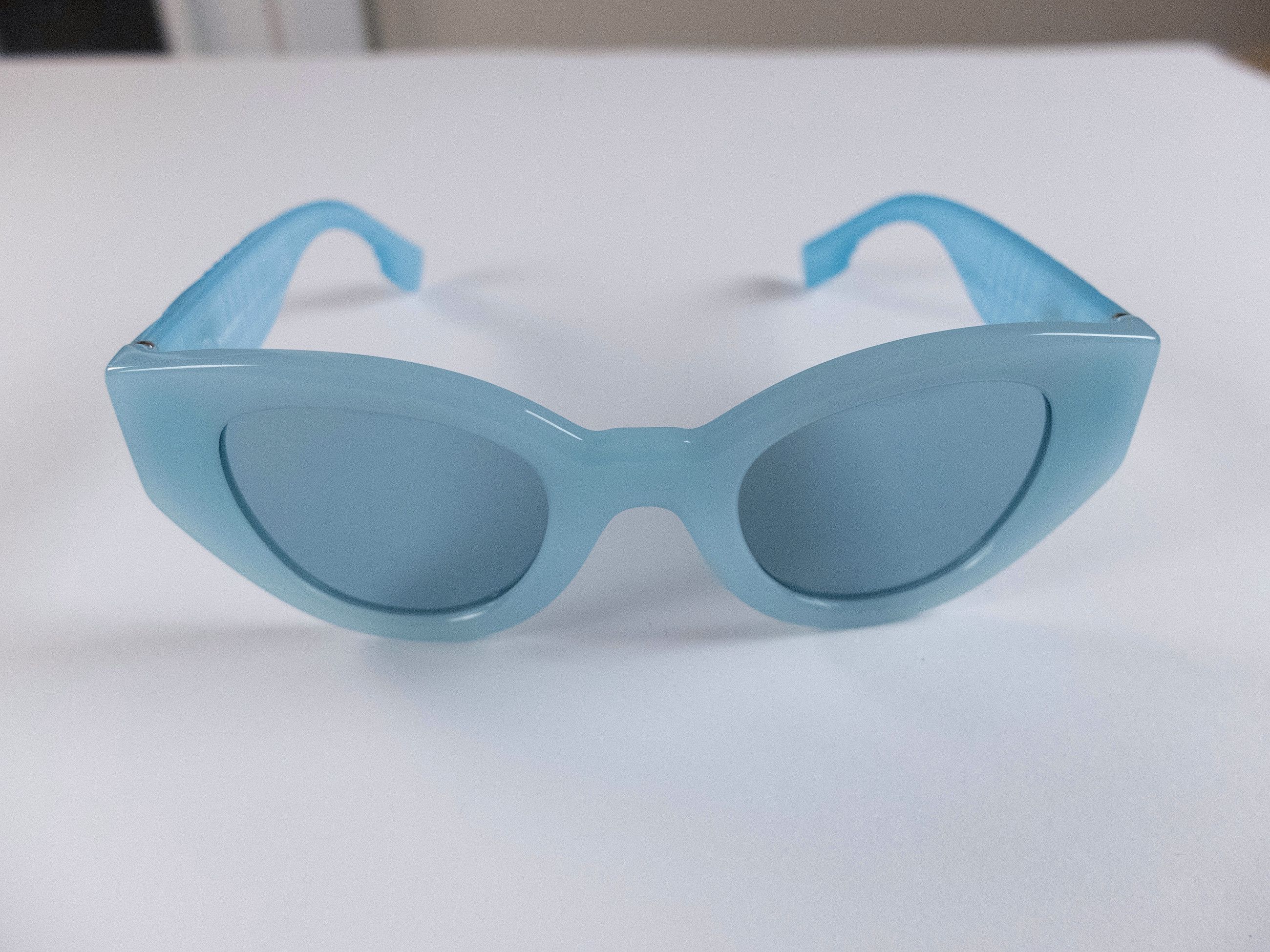 Burberry BURBERRY Meadow TB blue acetate oval sunglasses Size ONE SIZE - 4 Thumbnail