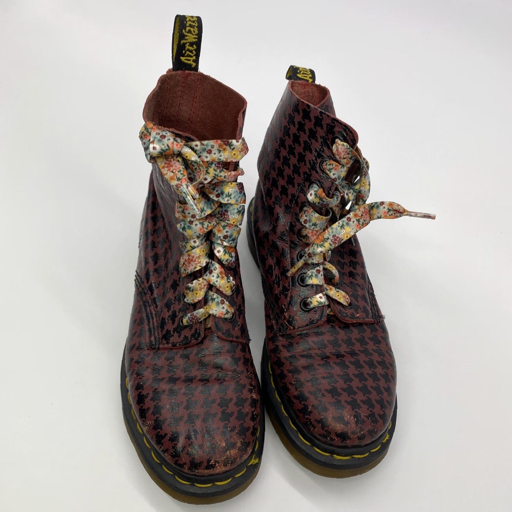 Dr. Martens VINTAGE? (No) Dr. Martens Pina Combat Boot Houndstooth Red Black Lace Up Mid-Calf Women Adult 7 US 38 EU 5 UK 5 B Black Red 90s Punk Boots womens Size US 5 / IT 35 - 2 Thumbnail