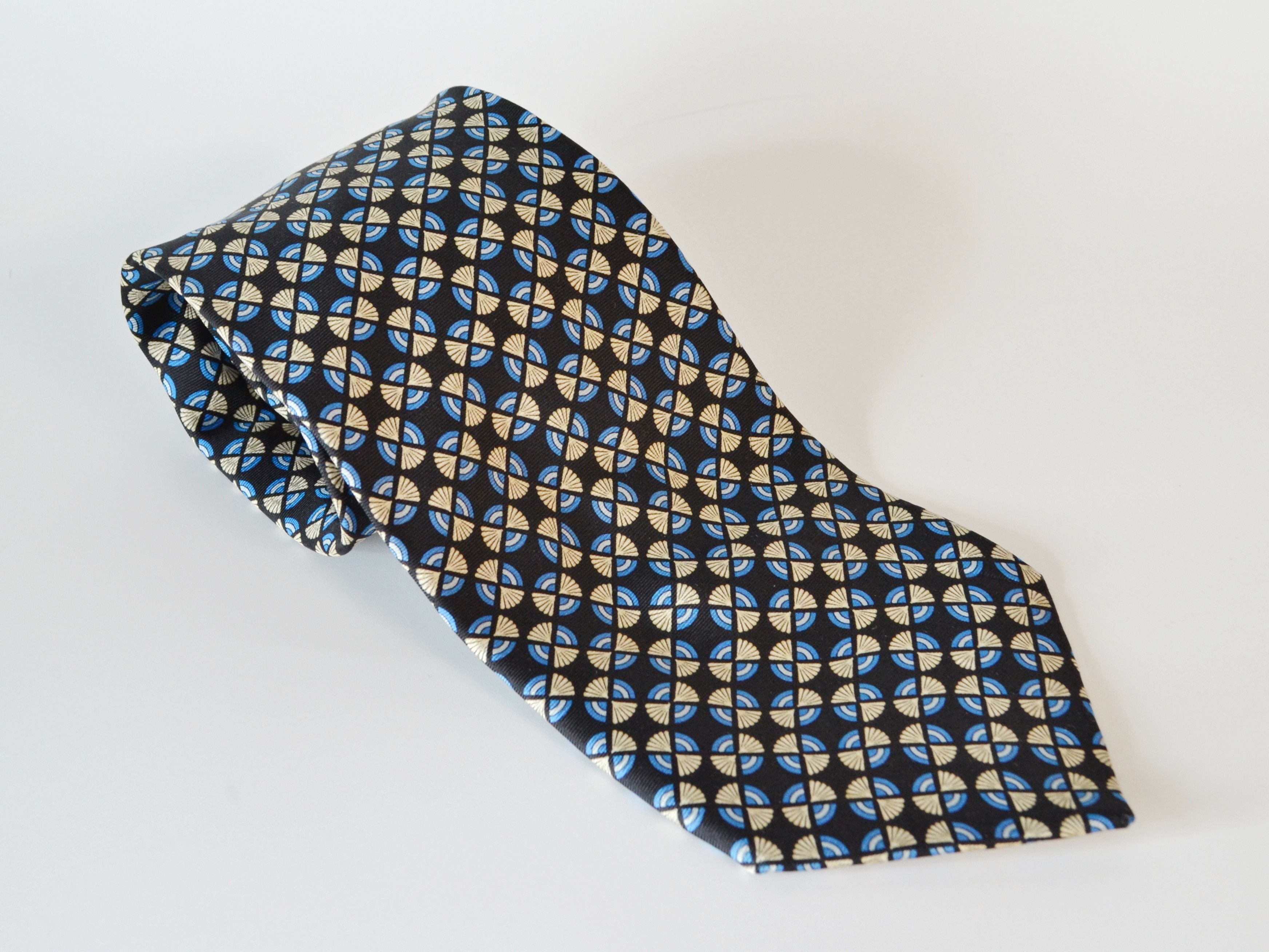 Yves Saint Laurent Yves Saint Laurent Men's Geometric Pattern Silk Neck Tie Size ONE SIZE - 6 Thumbnail