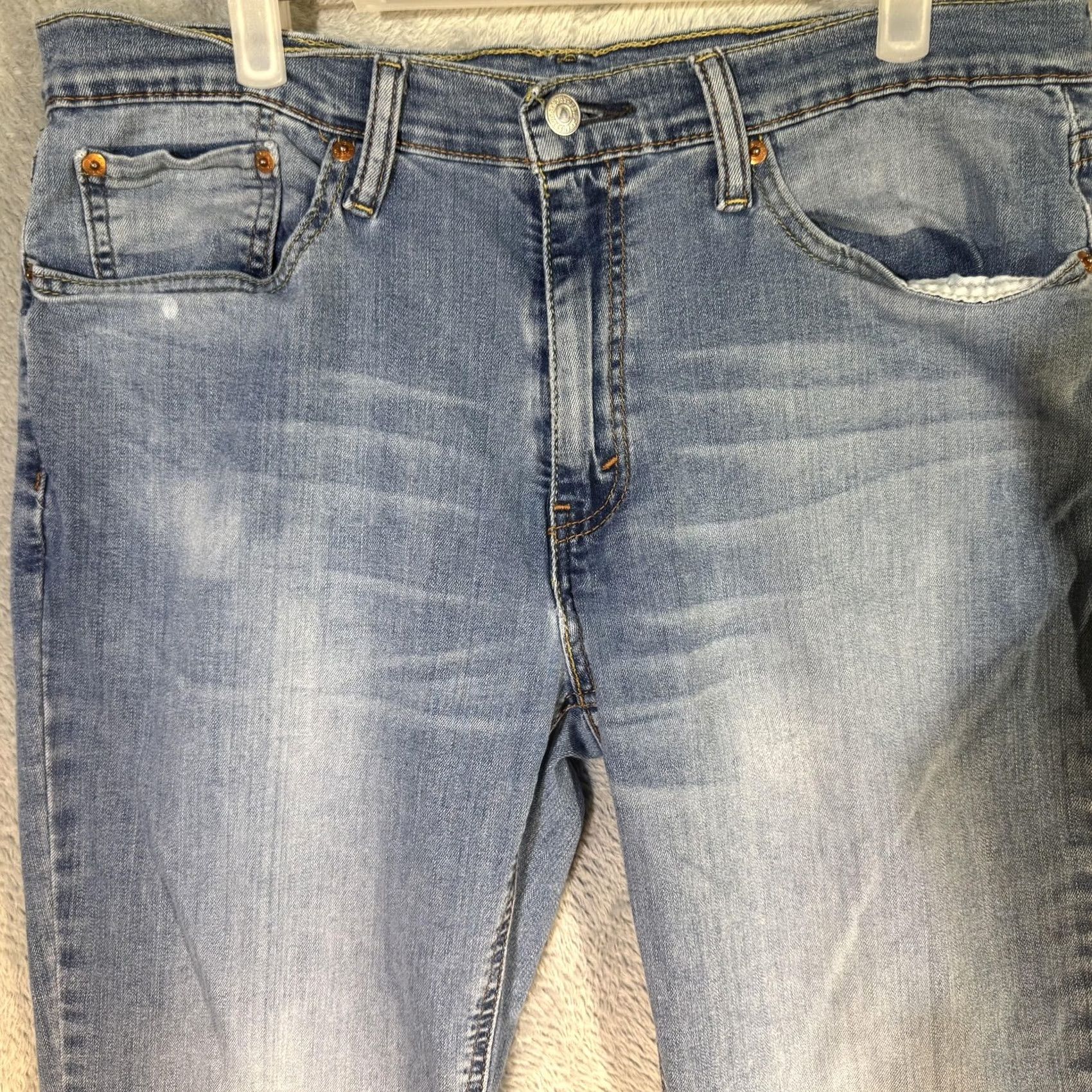 Levi's Levi's 541 Jeans Mens 34x29 Blue Light Wash Stretch Denim Tapered Athletic Regular 5-Pocket Size US 34 / EU 50 - 3 Thumbnail
