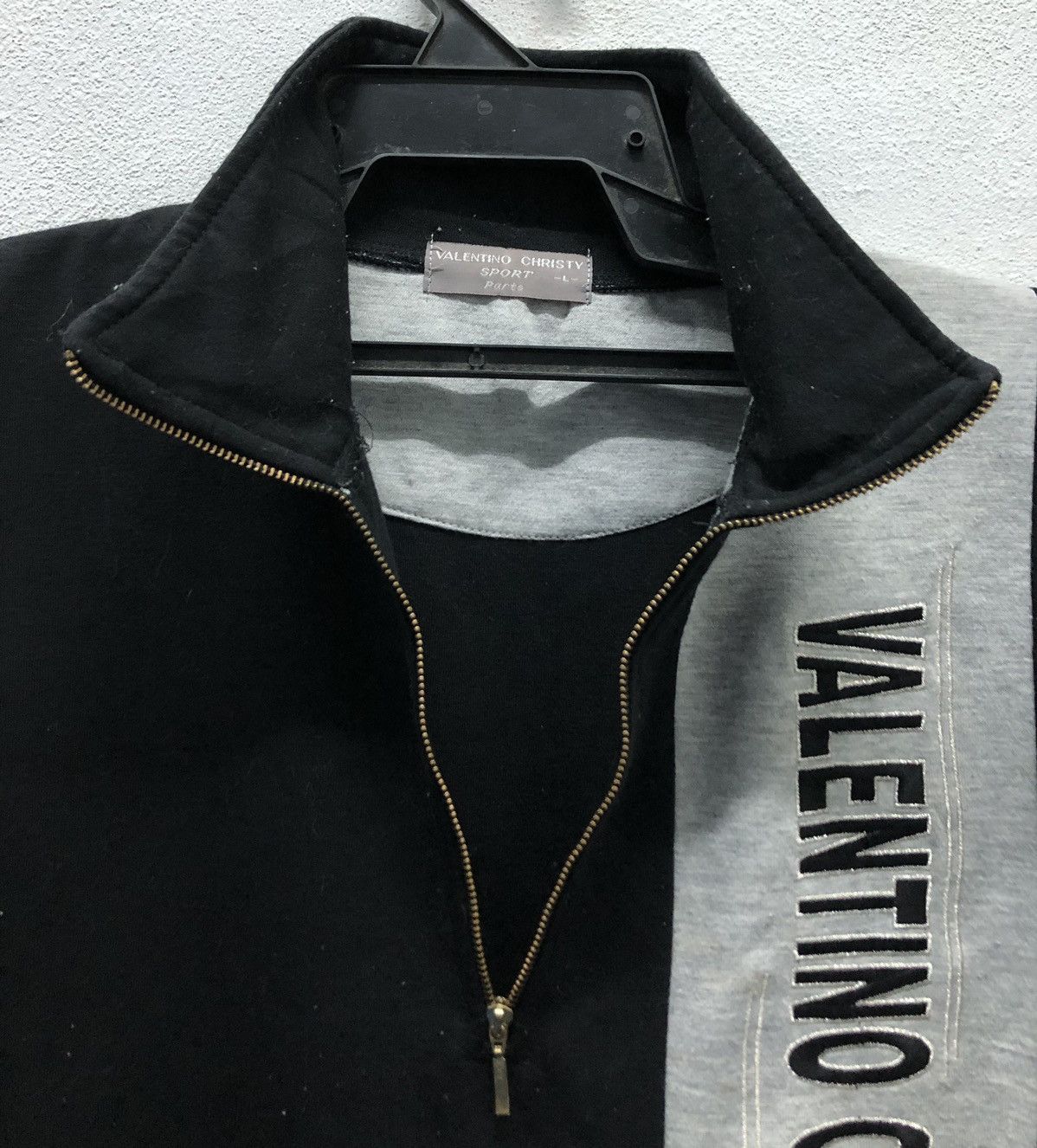 Valentino Valentino Christy Sport 1/4 Zip Pullover Black/Grey Size L Size US L / EU 52-54 / 3 - 4 Thumbnail