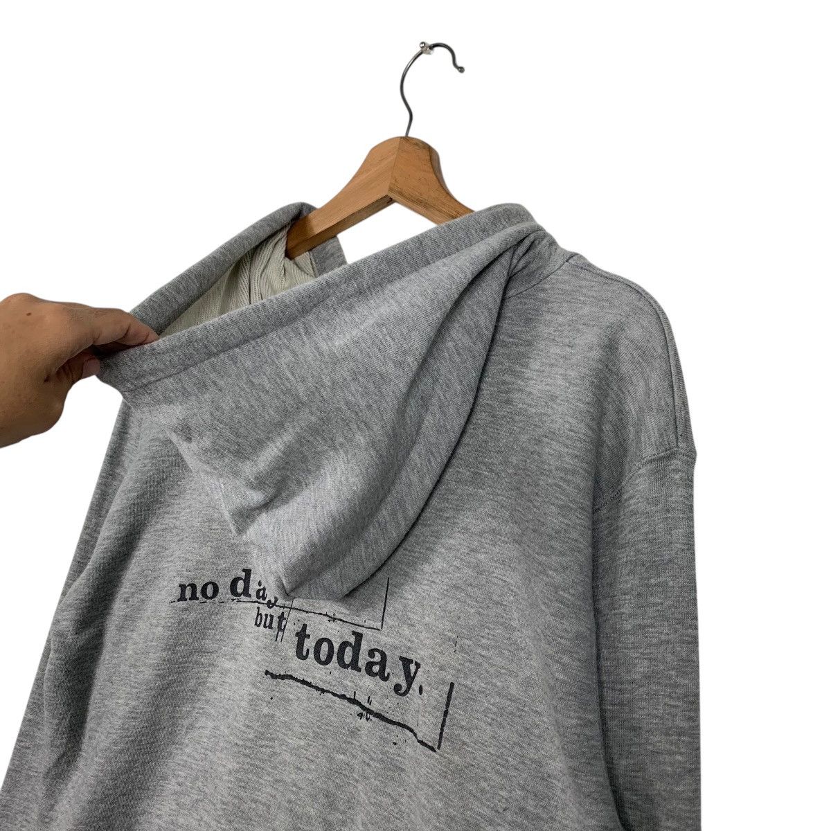 Vintage RENT 20th Anniversary Tour No Day But Today Hoodie #1785-C79 Size US M / EU 48-50 / 2 - 20 Thumbnail
