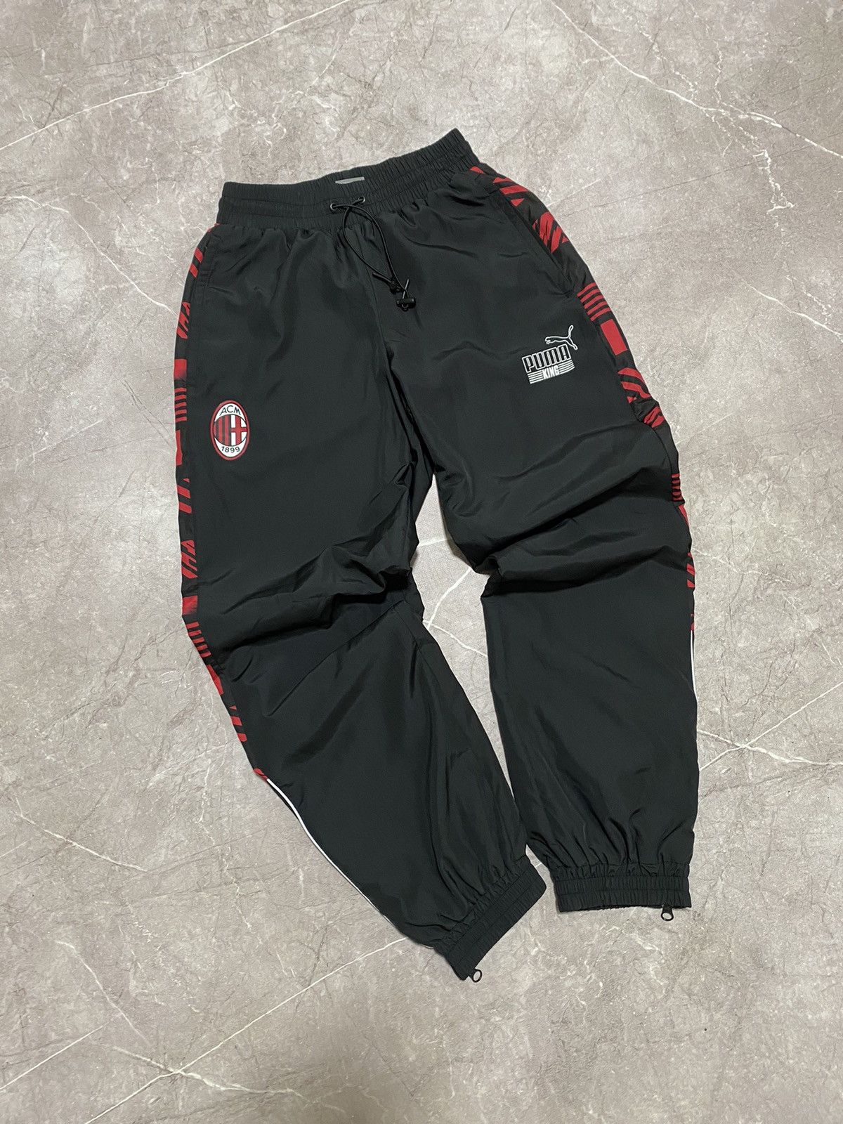 Puma Puma King AC Milan Soccer Football SweatPants Tracksuits Y2K Size US 30 / EU 46 - 1 Thumbnail