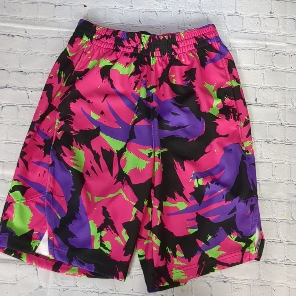 Champion Champion wow pinks basketball shorts size small Size US 26 / EU 42 - 1 Thumbnail