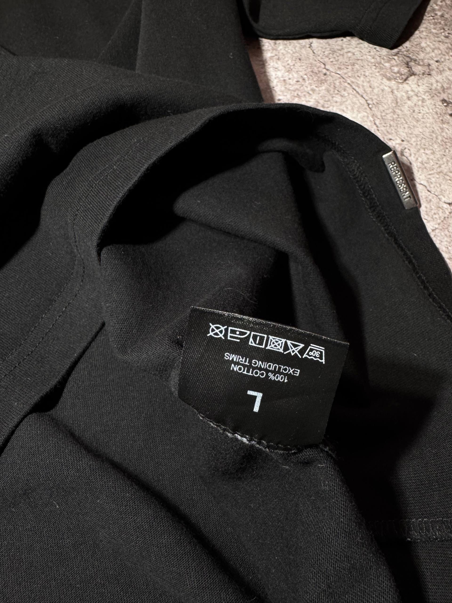 Represent Clo. Represent Owners’ Club Black Big Printed Logo T-shirt Size US L / EU 52-54 / 3 - 11 Thumbnail