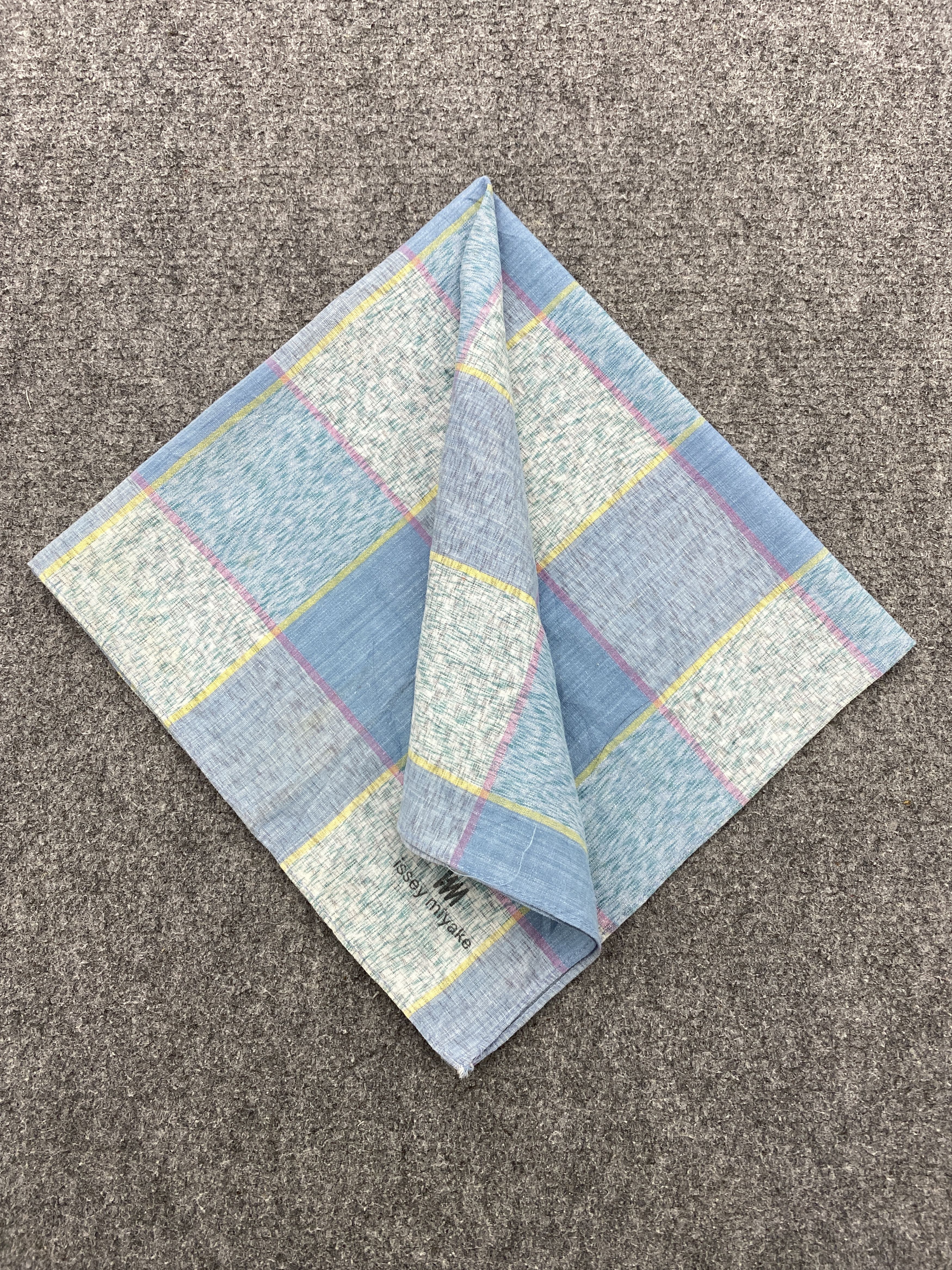 Issey Miyake Vintage Issey Miyake Handkerchief / Neckerchief HKC0808 Size ONE SIZE - 3 Thumbnail