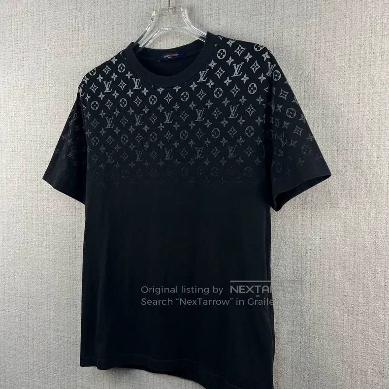 Louis Vuitton Louis Vuitton SS24 Logo Gradient Casual Crew Neck Short Sl Size US XL / EU 56 / 4 - 2 Thumbnail