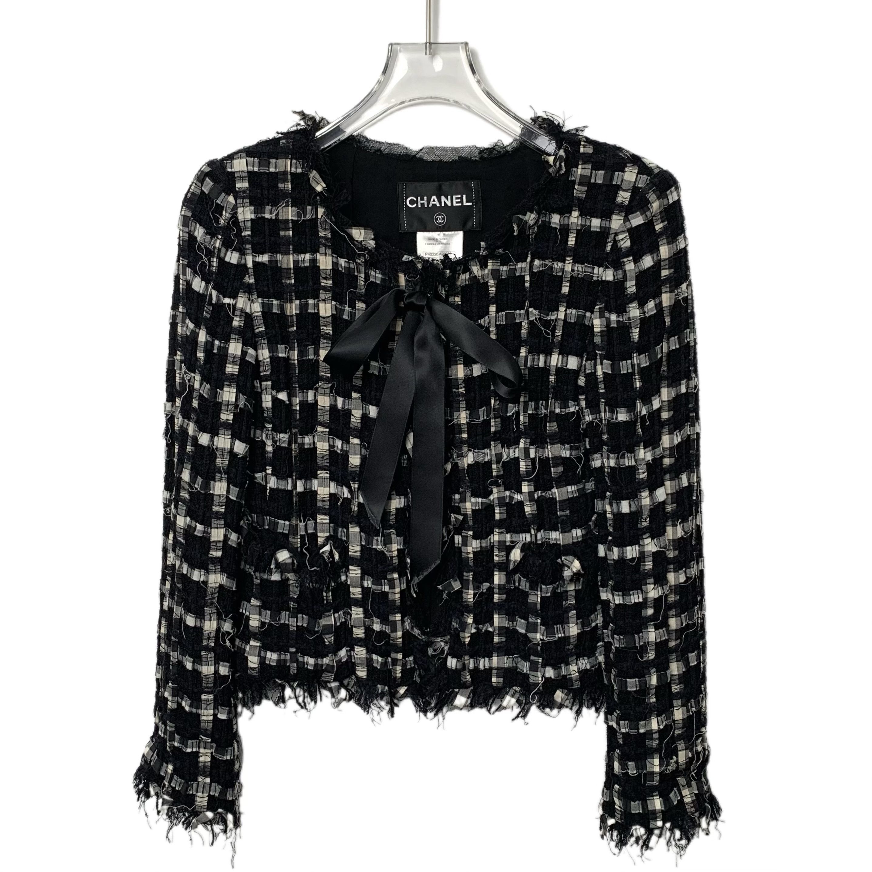 Chanel Chanel Jacket – Black Tweed Bow-Trim (Size XS) Size XS / US 0-2 / IT 36-38 - 1 Thumbnail