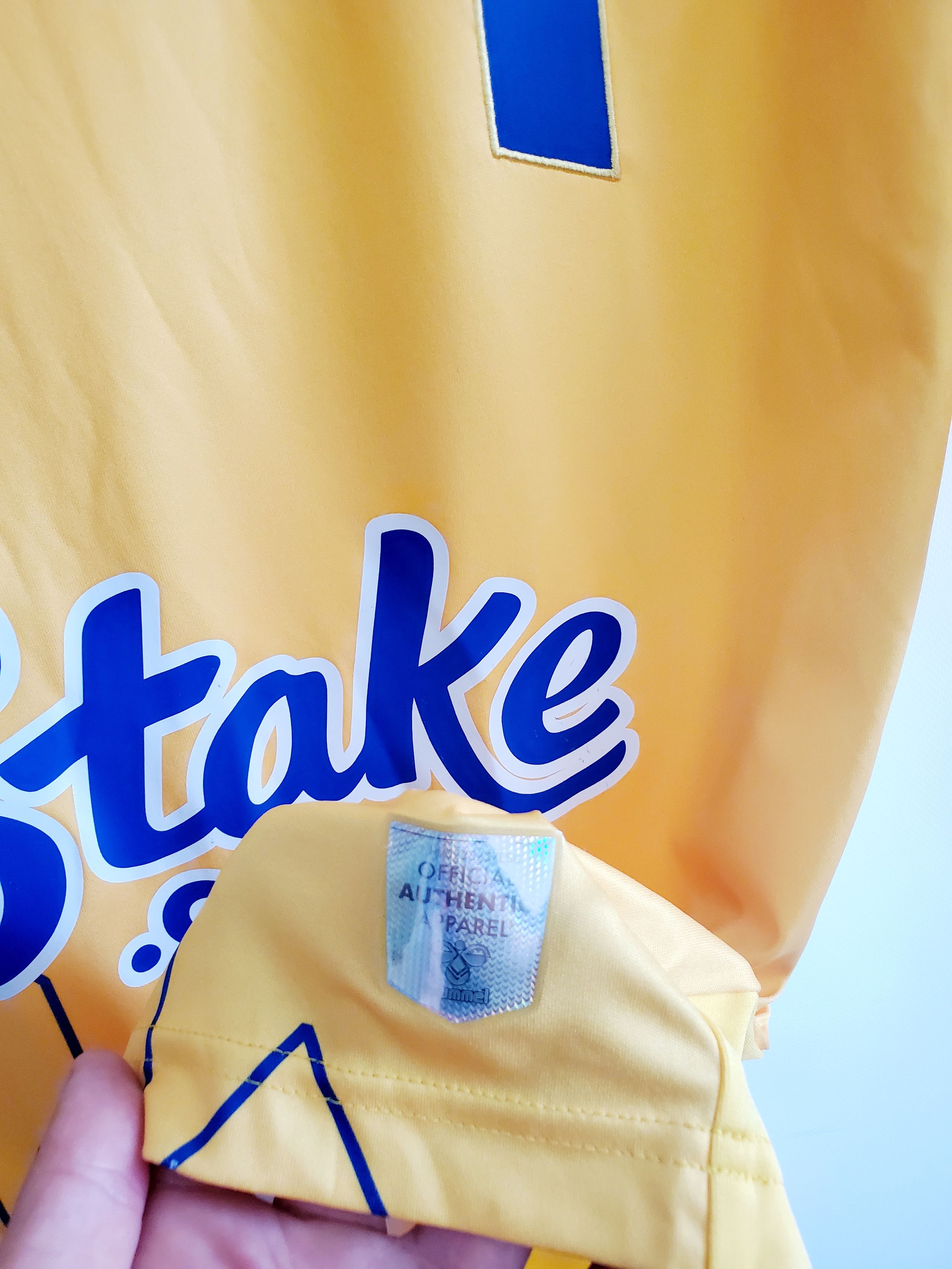 Hummel Everton 22/23 Authentic Blank Jersey ideal condition size M Size US M / EU 48-50 / 2 - 3 Thumbnail