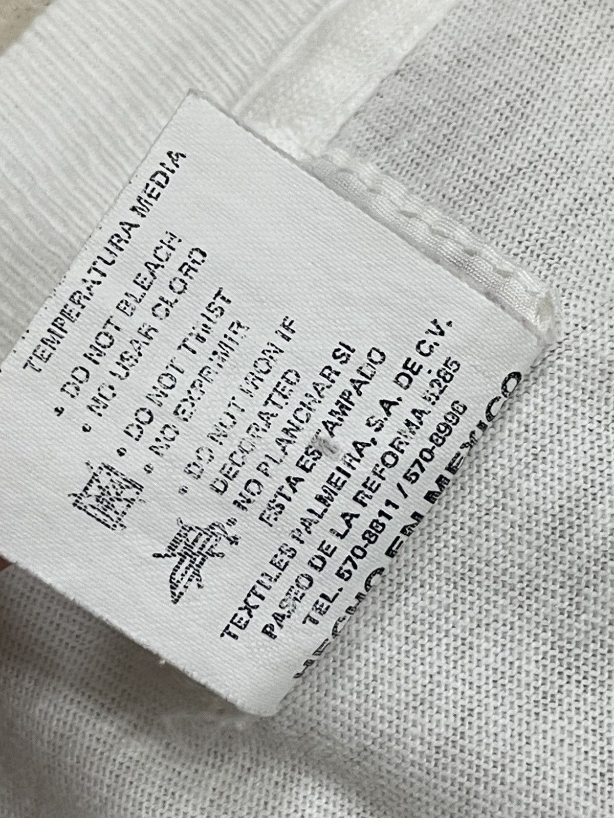 Vintage Bye Bye Windsor 1992 Caribe L., T. D. Union Jack Size US S / EU 44-46 / 1 - 15 Thumbnail