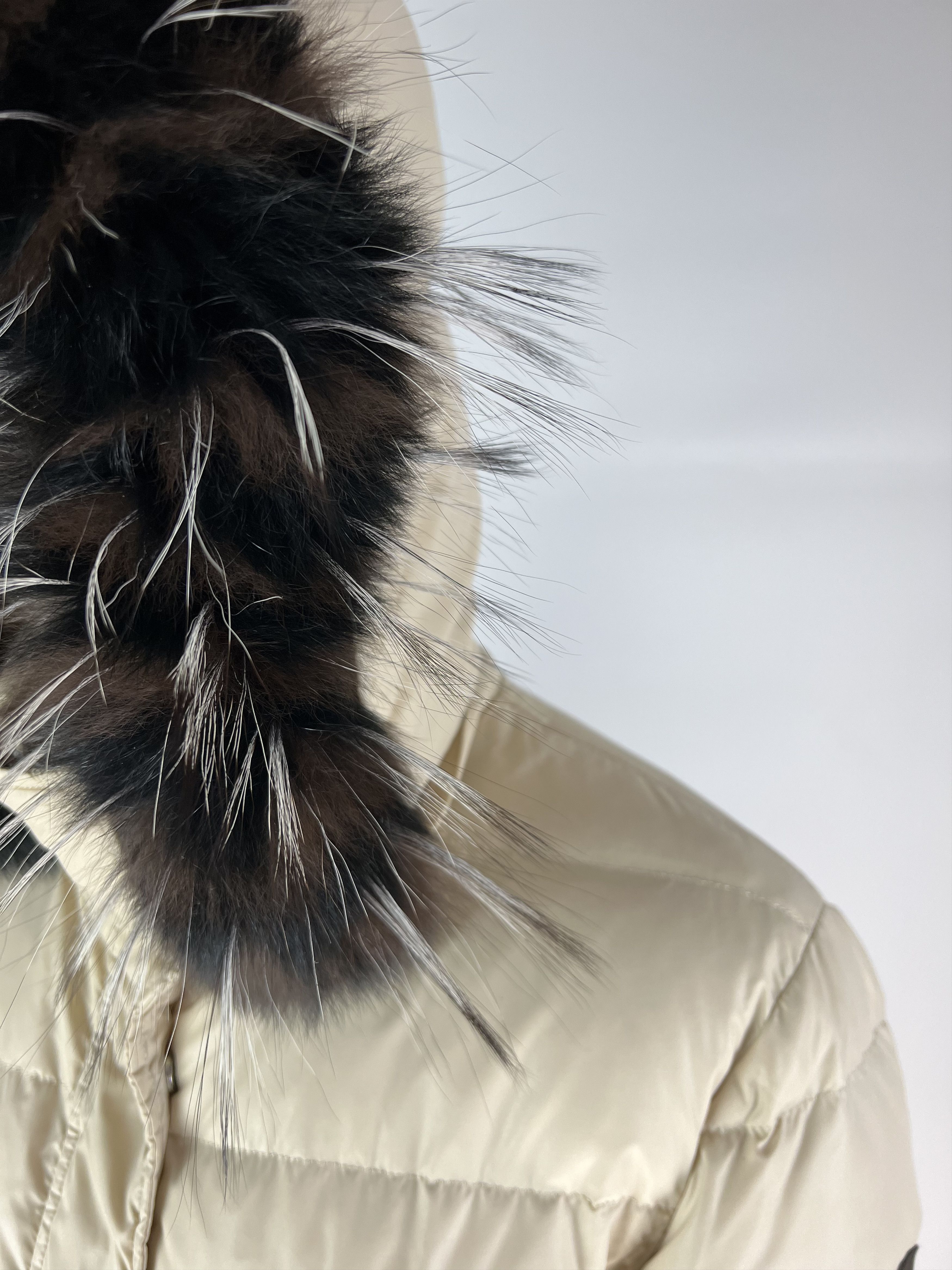 Sportalm Kitzbuhel Sportalm Vintage Puffer Down Jacket Size 38 Trim Fur Size M / US 6-8 / IT 42-44 - 6 Thumbnail