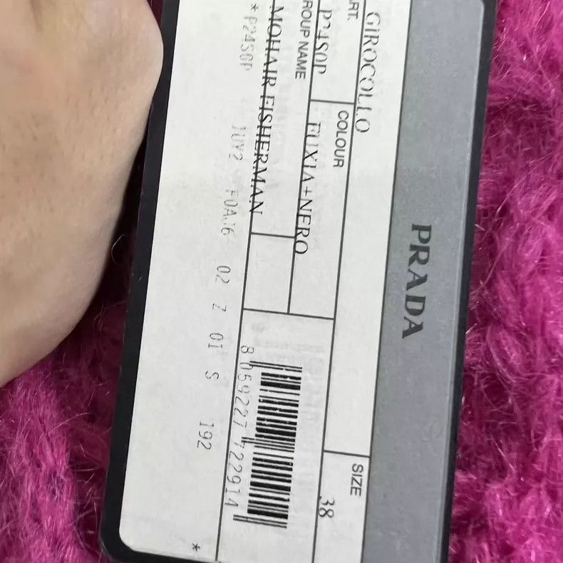Prada Prada Show style sweater Size XS / US 0-2 / IT 36-38 - 4 Thumbnail