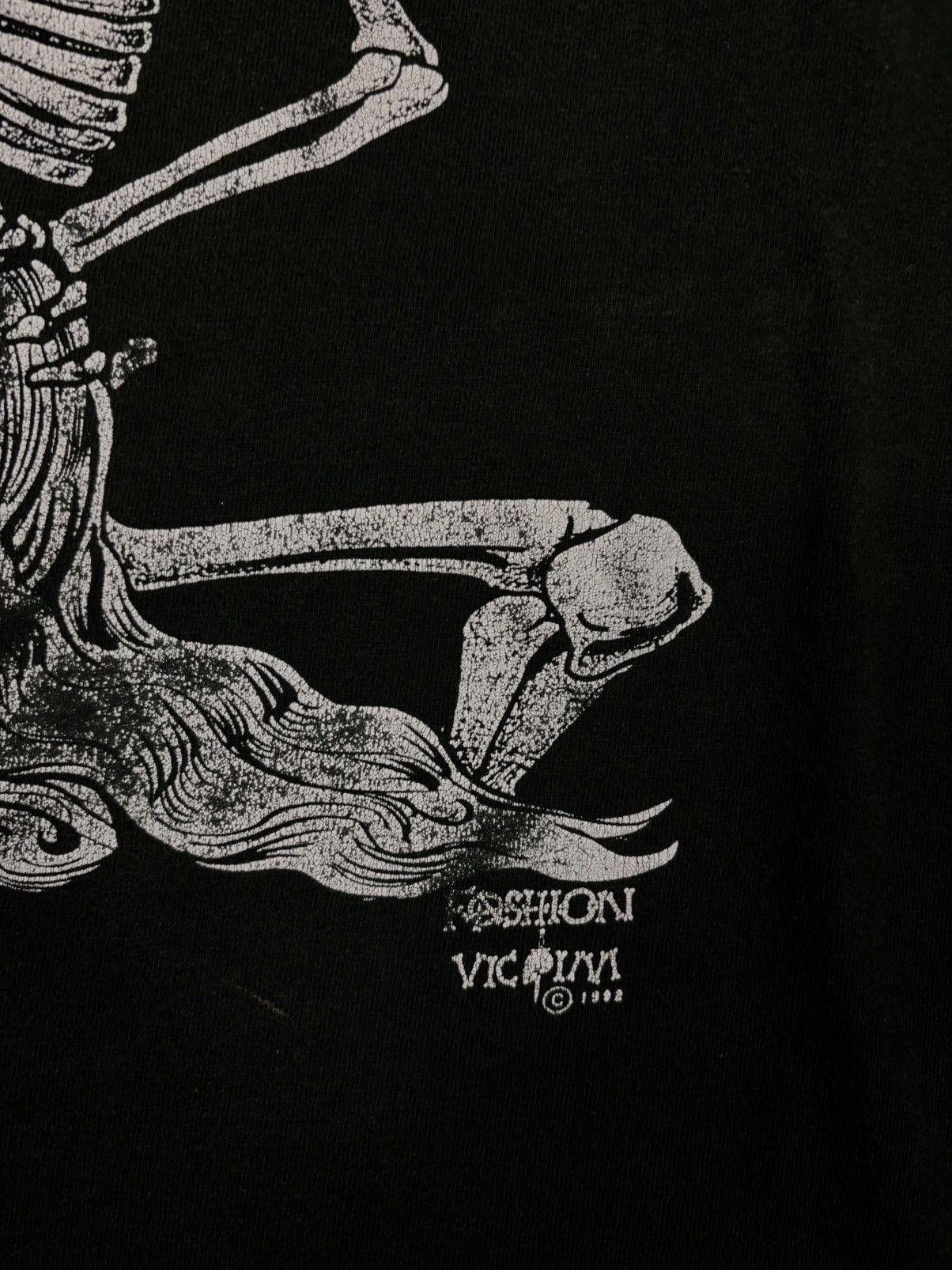 Fashion Victim × Vintage 1992 Get a Job Skeleton "Fashion Victim" Single Stitch Tee Size US XL / EU 56 / 4 - 4 Thumbnail