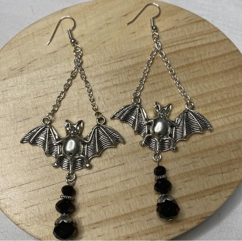 Other Bat Dangle Earrings Halloween Vampire Silvertone 2in Size ONE SIZE - 1 Thumbnail
