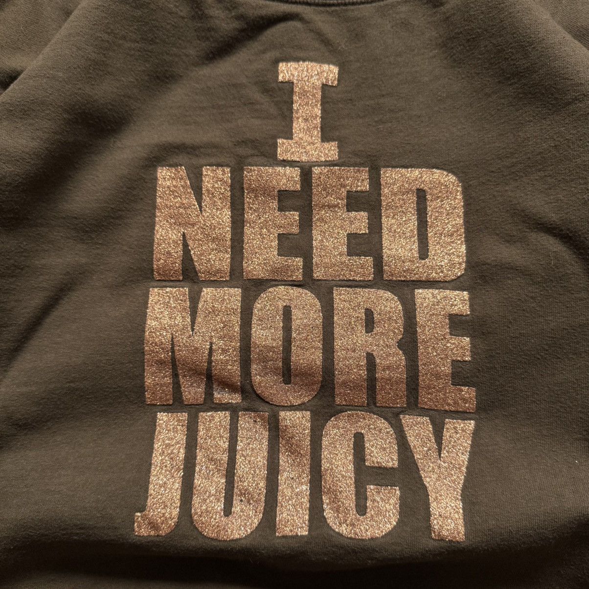 Juicy Couture 📌 Vintage Juicy Couture “I need More Juicy” Y2K Sweatshirt Size L / US 10 / IT 46 - 7 Thumbnail