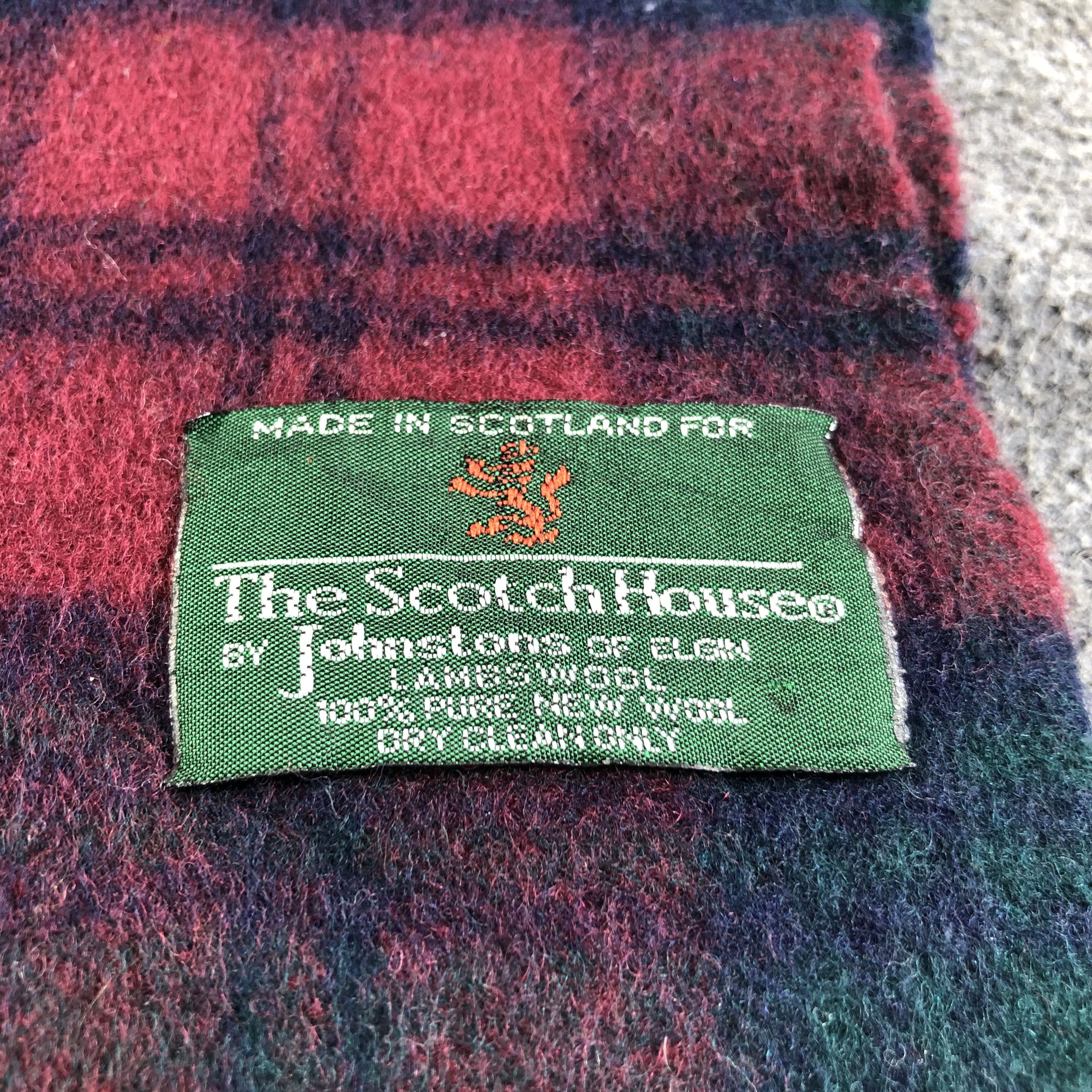 Johnstons Of Elgin Johnstons Of Elgin Tartan Wool Scarf Muffler V1825 Size ONE SIZE - 4 Thumbnail