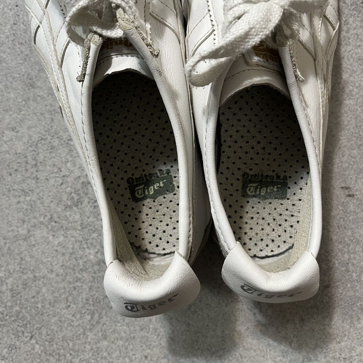 Asics Vintage Shoes Asics Onitsuka Tiger Mexico 66 Kill Bill Size US 8 / EU 41 - 10 Thumbnail