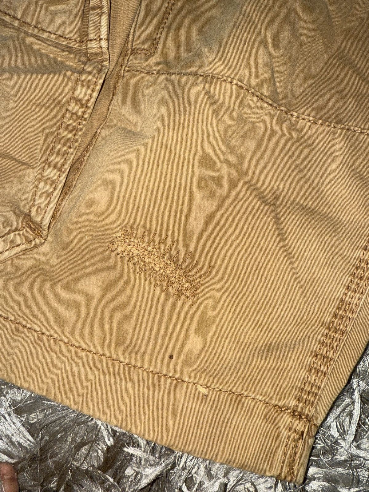 American Eagle Outfitters american eagle distressed cargo shorts Size US 30 / EU 46 - 3 Thumbnail
