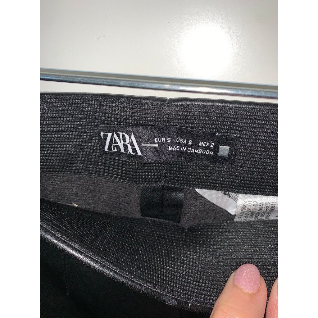 Zara Zara Womens Black Faux Leather Dress Pants Size Small Casual Size 26" / US 2 / IT 38 - 2 Thumbnail