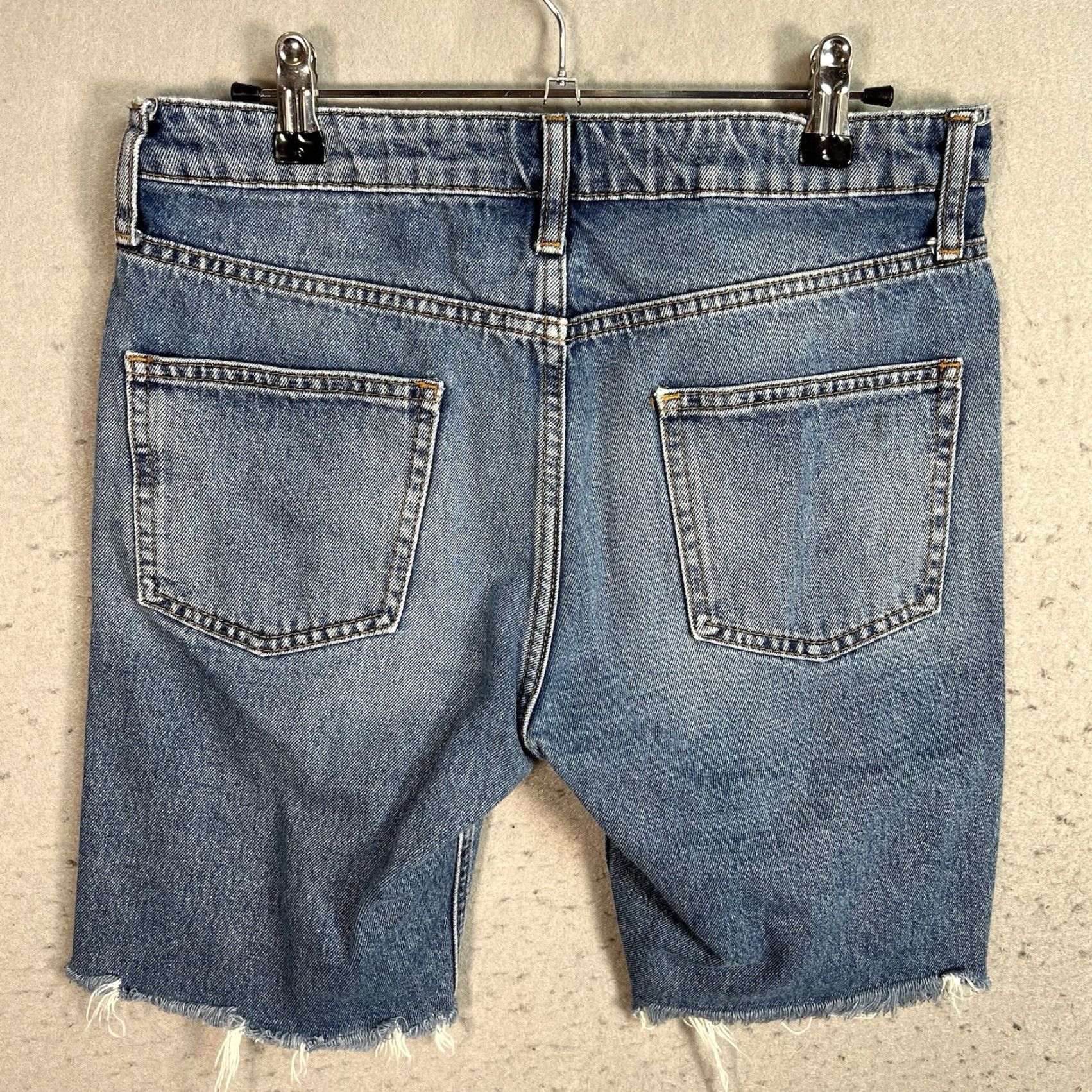 Topman Topman Denim Short — Adult Mens 30 Blue Medium Wash Bermuda 8in Inseam Regular Cotton Front Flat Shirt? Size US 30 / EU 46 - 2 Thumbnail