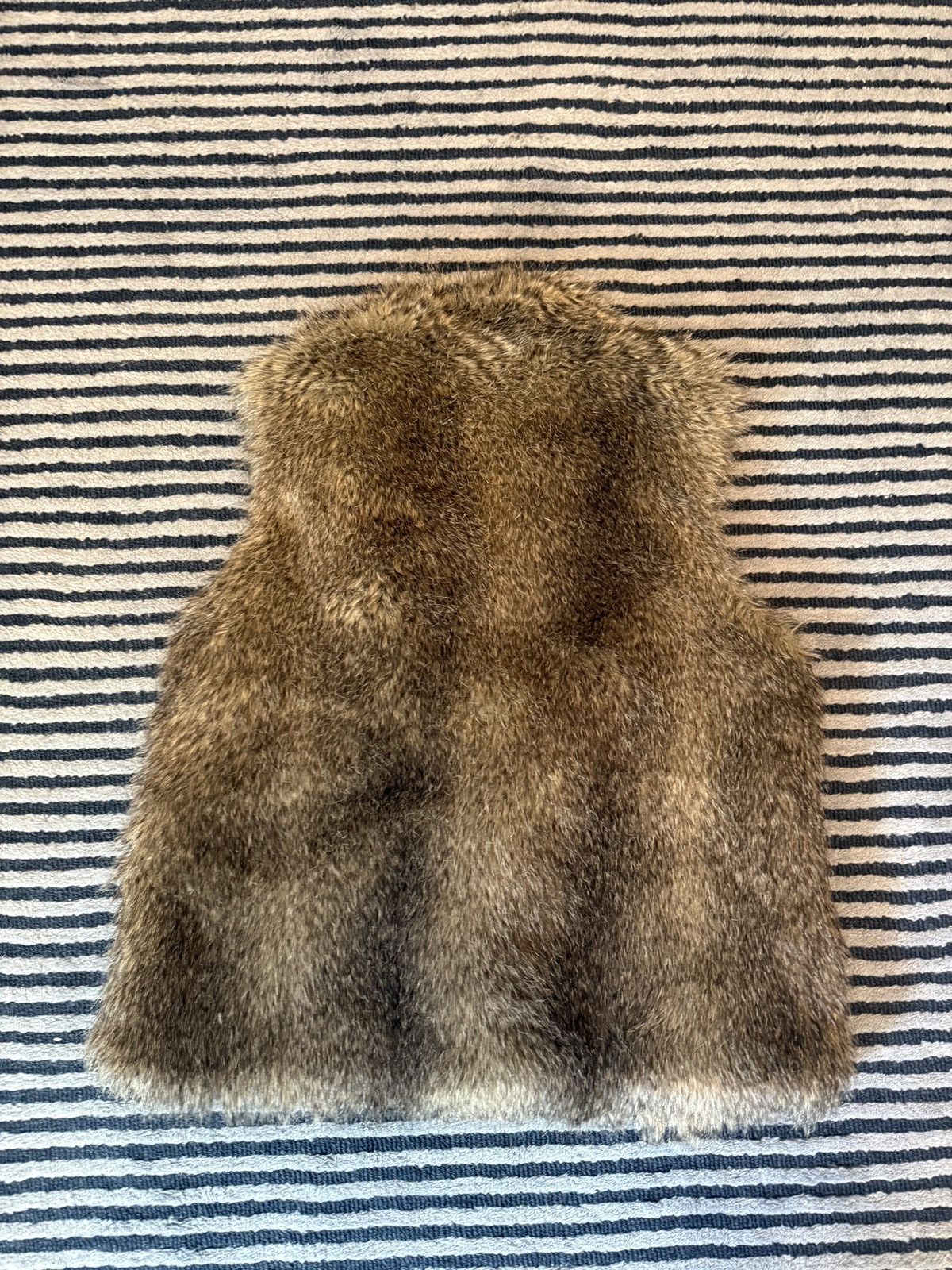 Vintage vintage relativity faux fur vest Size US XL / EU 56 / 4 - 2 Thumbnail