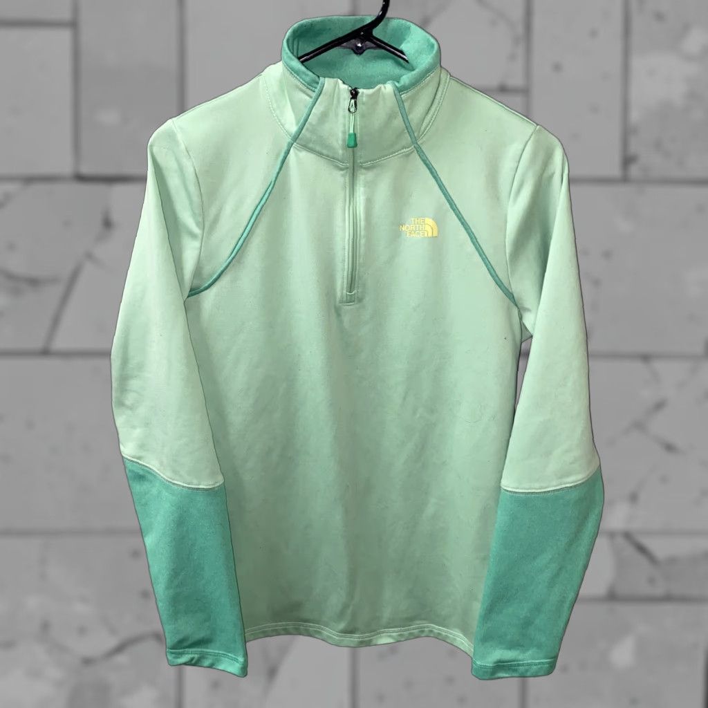 The North Face The North Face Womens 1/2 Zip Pullover Jacket M Green Casual Jacket Womens 1/2 Zip Fall Winter Regular Size M Size M / US 6-8 / IT 42-44 - 1 Thumbnail