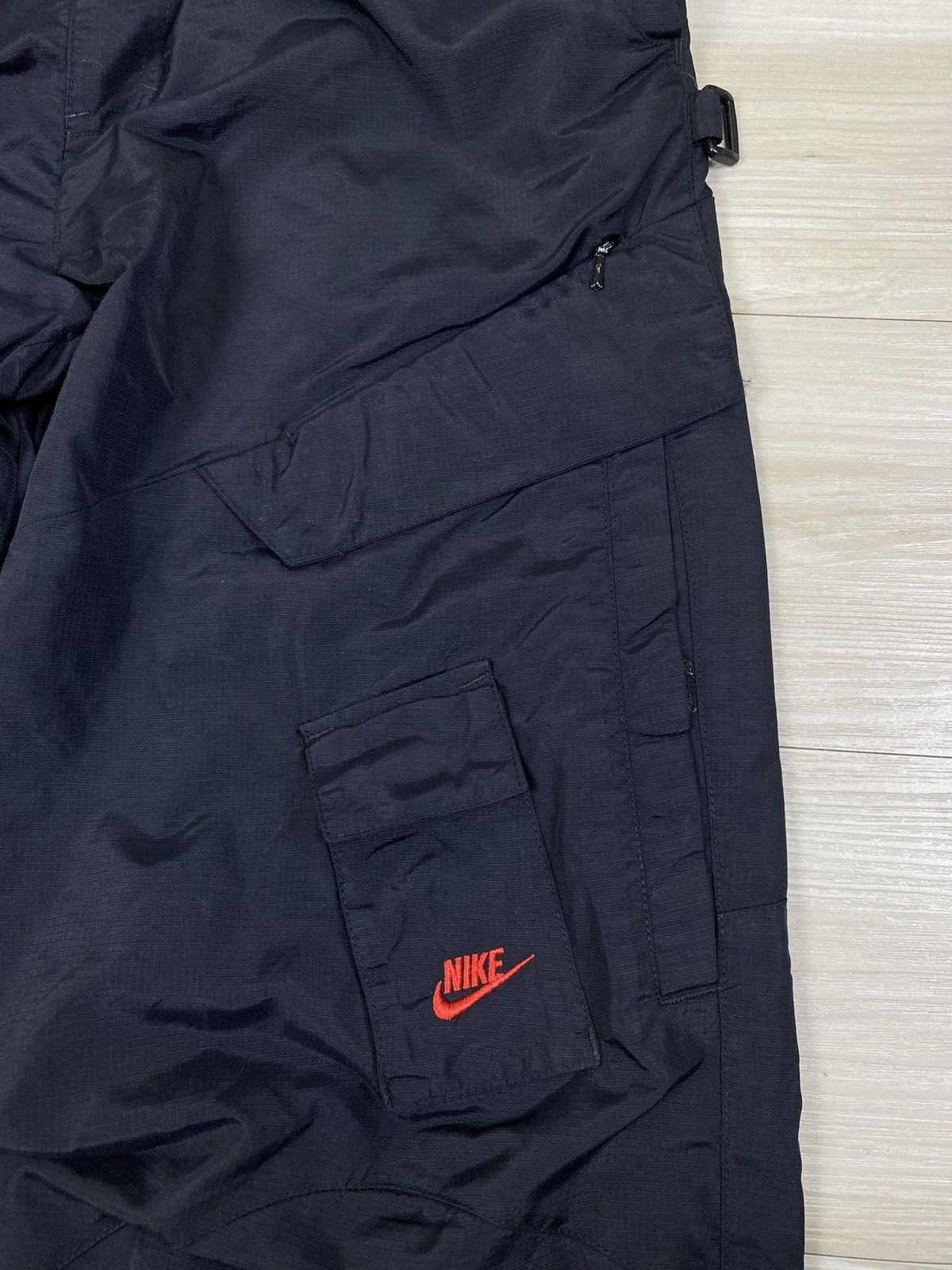 Nike Nike Cargo gorpcore Pants Drill Track Vintage Y2K Streetwear Size US 30 / EU 46 - 2 Thumbnail