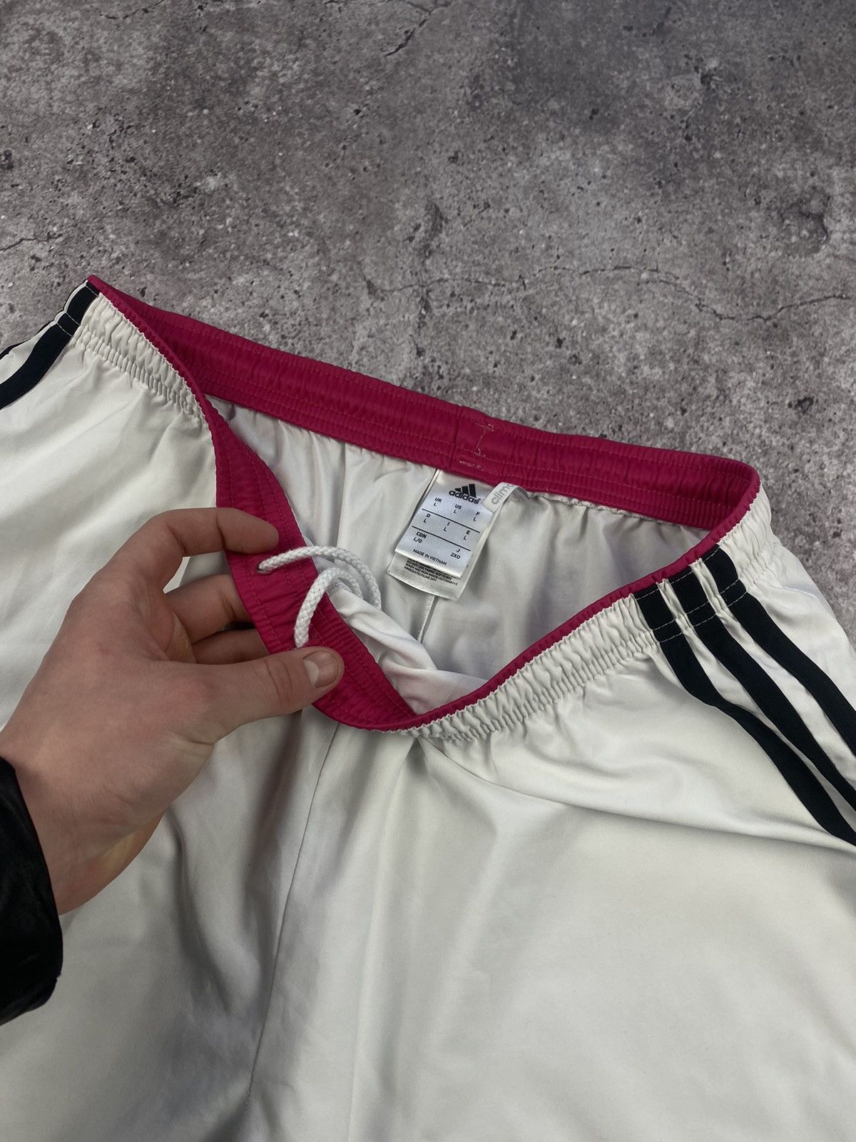 Adidas Adidas Real Madrid Shorts Large Mens Football Soccer White Size US 34 / EU 50 - 6 Thumbnail
