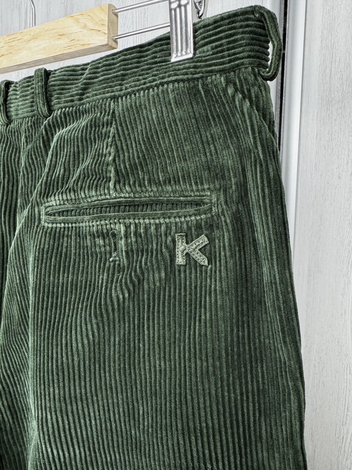 Kenzo Kenzo Khaki Flared Corduroy Wide Trousers Pants size 40 Size 28" / US 6 / IT 42 - 9 Thumbnail