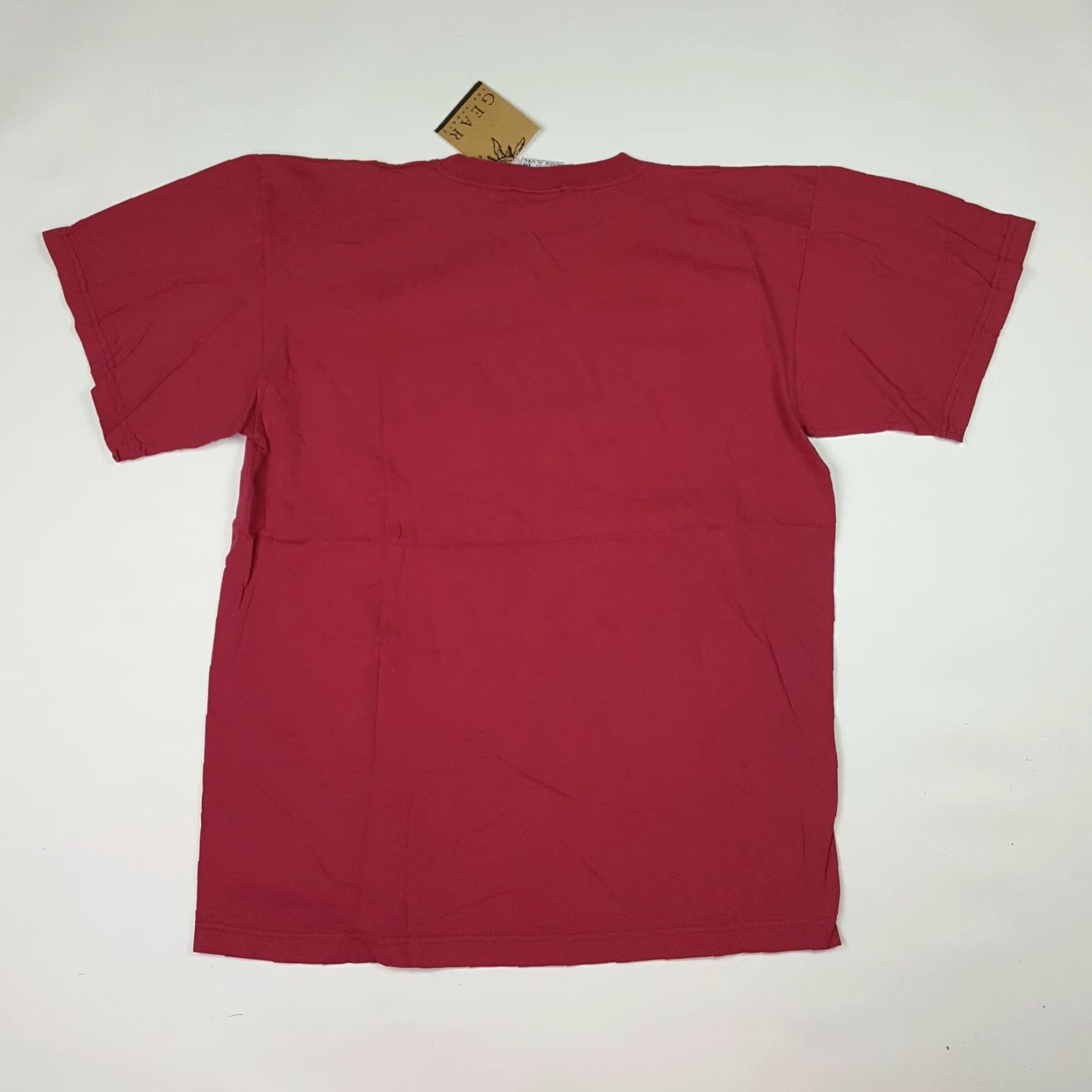 Vintage VINTAGE Wisconsin Athletic Dept Mens Size M USA Made Red Y2K Sports Retro T Shirt Size US M / EU 48-50 / 2 - 3 Thumbnail