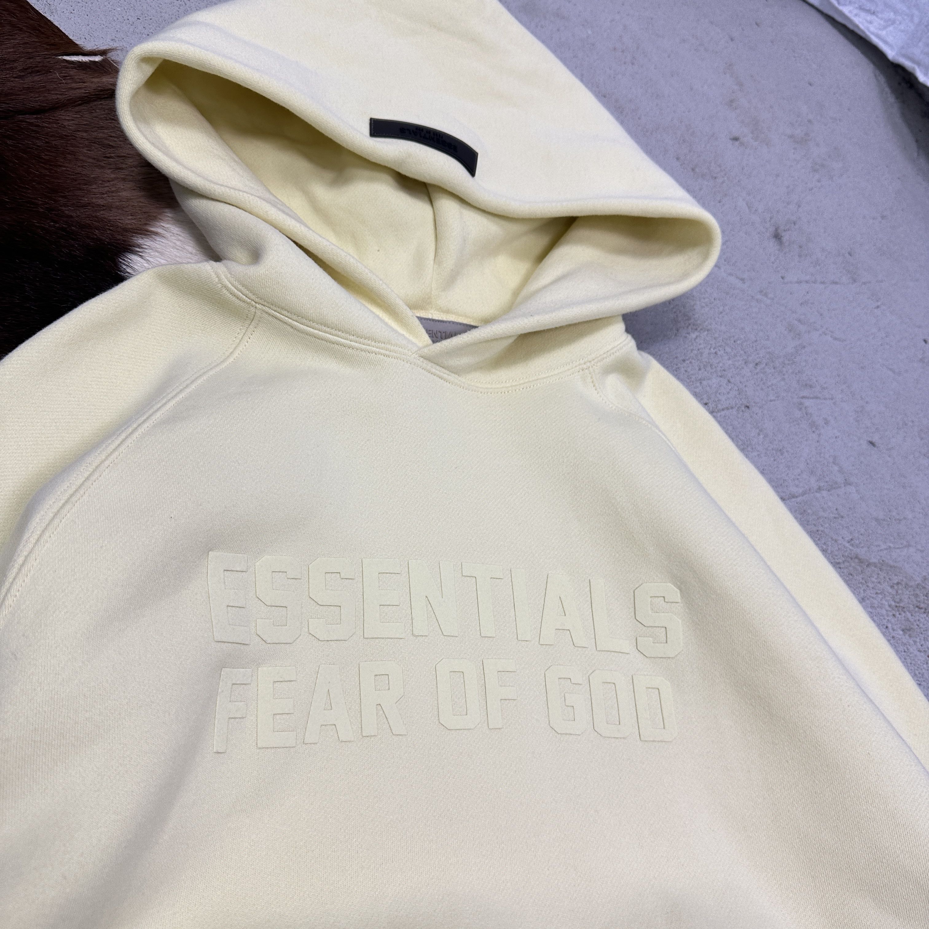 Fear of God Vintage Streetwear Fear Of God Butter Yellow Sweatshirt 00s Size US L / EU 52-54 / 3 - 2 Thumbnail