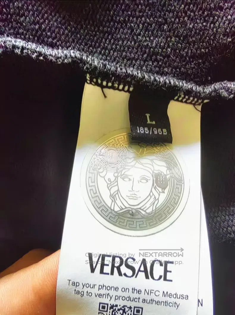Versace Versace The main line is a black gold baroque pattern hood Size US L / EU 52-54 / 3 - 7 Thumbnail