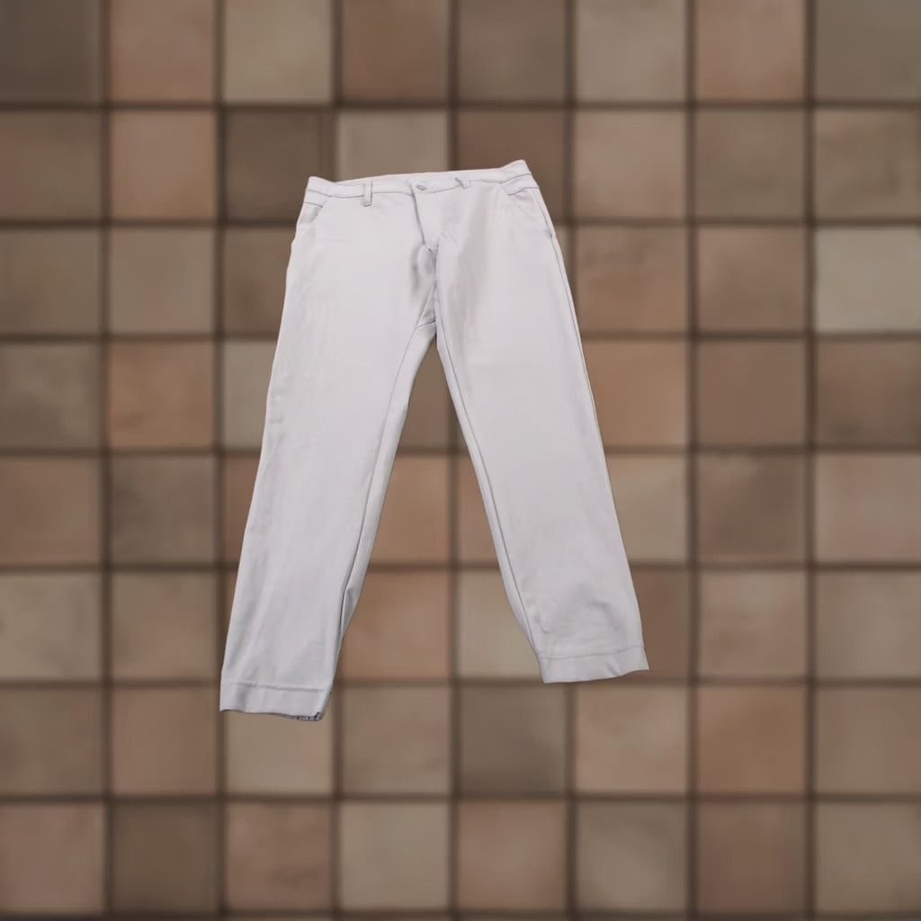 Vintage BYLT Pants Mens 33 Gray Chino Tapered Skinny Business Dress Stretch Pants Regular Size 33 Gray BYLT Mens pants Chino Tapered Skinny Dress Size US 31 - 1 Thumbnail