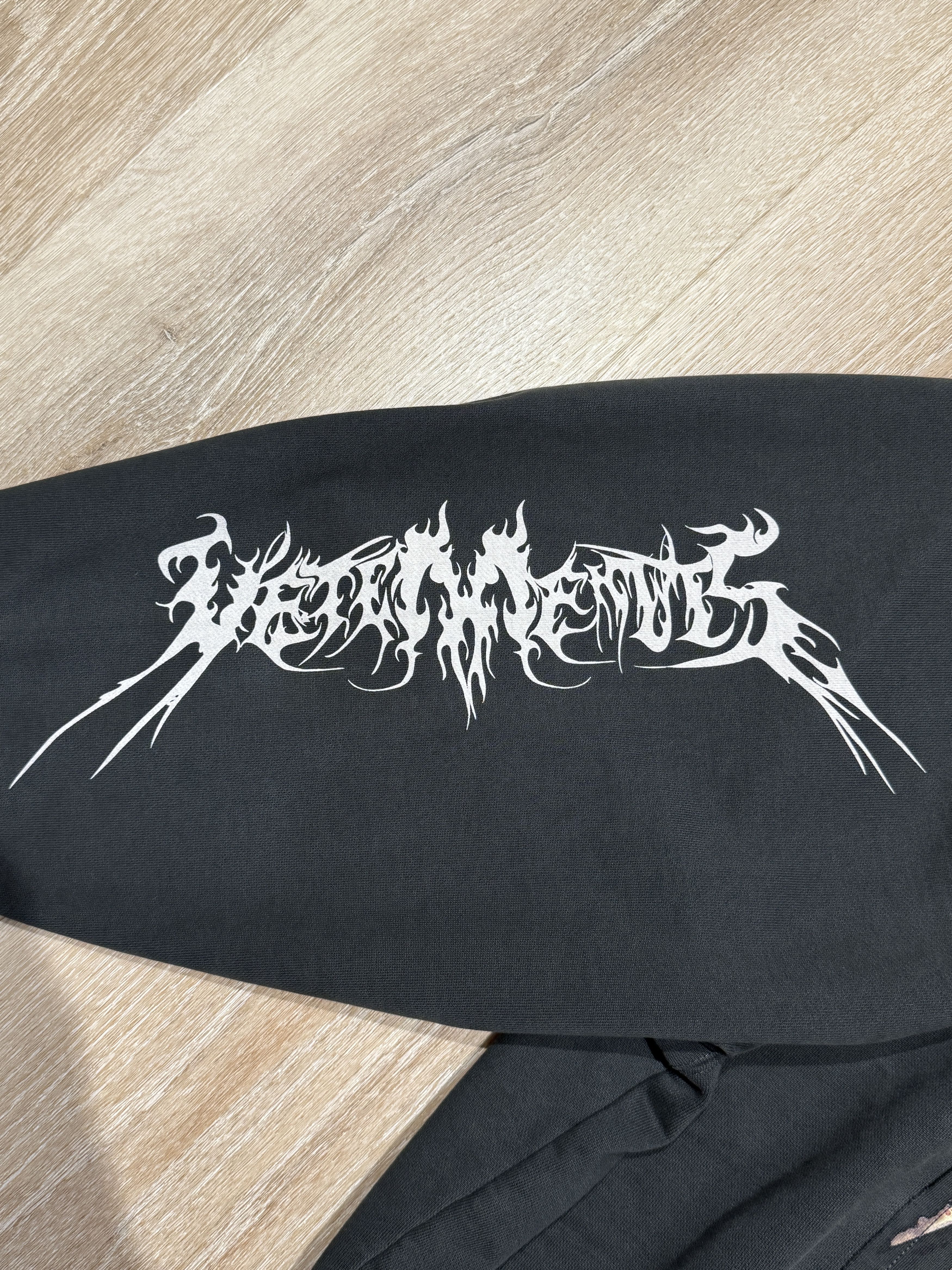Vetements Vetements 2024 Metal Patch Hoodie Size US M / EU 48-50 / 2 - 3 Thumbnail