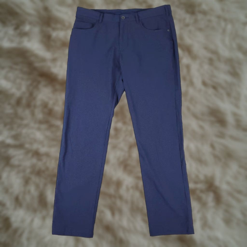 Tommy Bahama Tommy Bahama Pants Mens 35x30 Blue Nylon Stretch Flat Front Chino Trousers Size US 35 - 1 Thumbnail