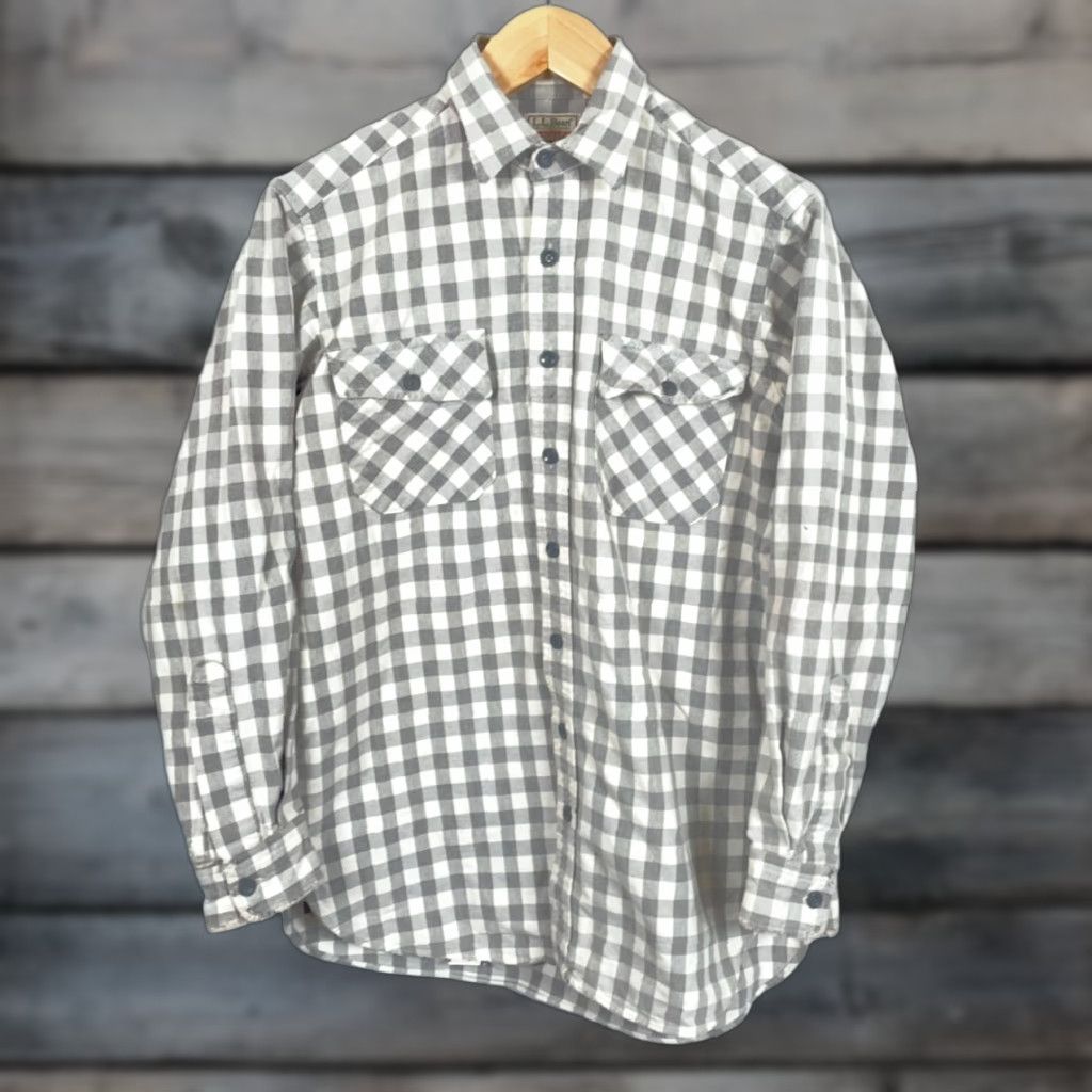 Vintage VINTAGE L.L. Bean Chamois Cloth Shirt Mens 15.5 Medium White Gray Check Button-Up Flannel - Cotton, USA Made Size US M / EU 48-50 / 2 - 1 Thumbnail