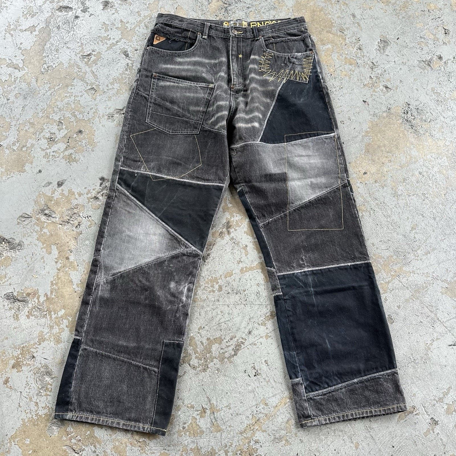 Akademiks Vintage Y2K Akademiks Faded Black Patchwork Denim Jeans Size US 36 / EU 52 - 1 Thumbnail